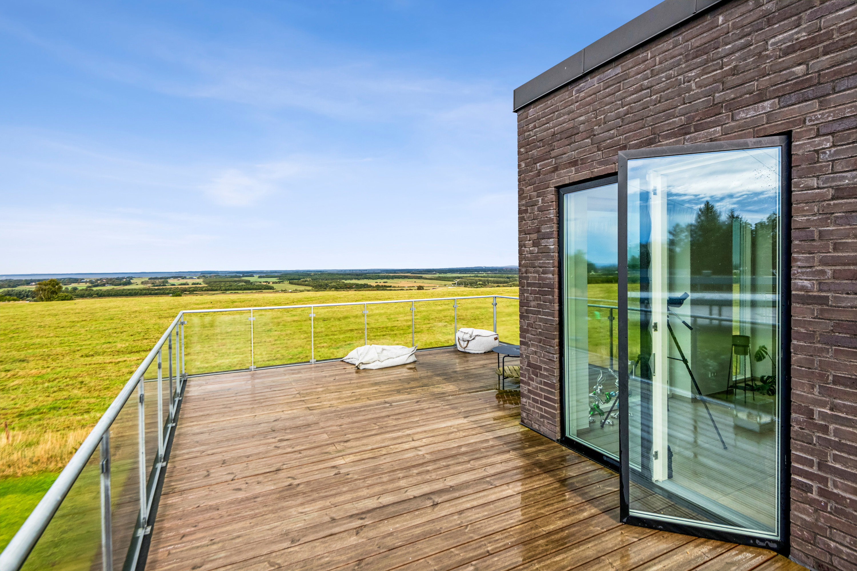 Fremhævet ejendom 1 billede i fuldskærmstilstand. Billede af Kalmanparken 102, 9200 Aalborg SV