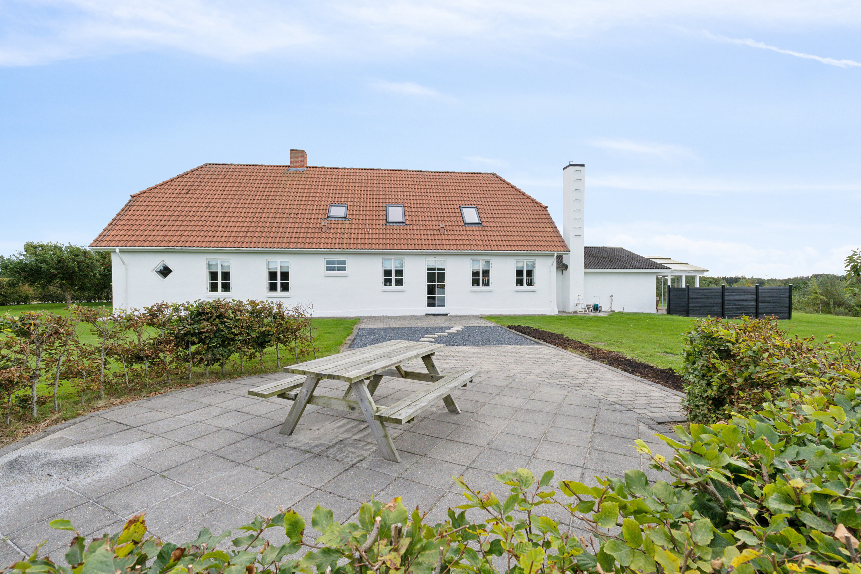 Fremhævet terrasse billede i fuldskærmstilstand. Billede af Ramsvej 159, Bjergby, 9800 Hjørring