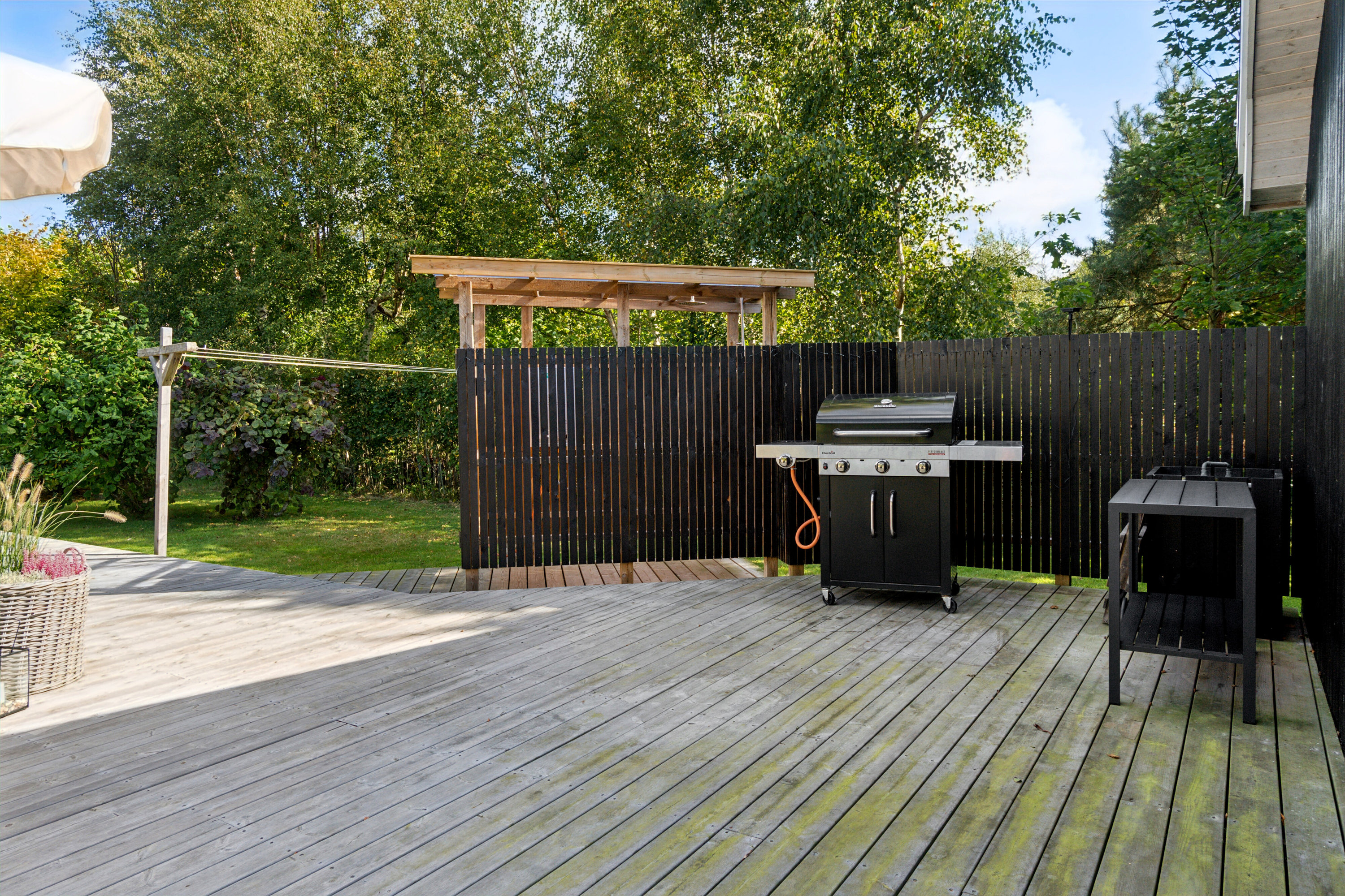 Fremhævet udendørs billede i fuldskærmstilstand. Billede af Granlygårdsvej 14, 4400 Kalundborg