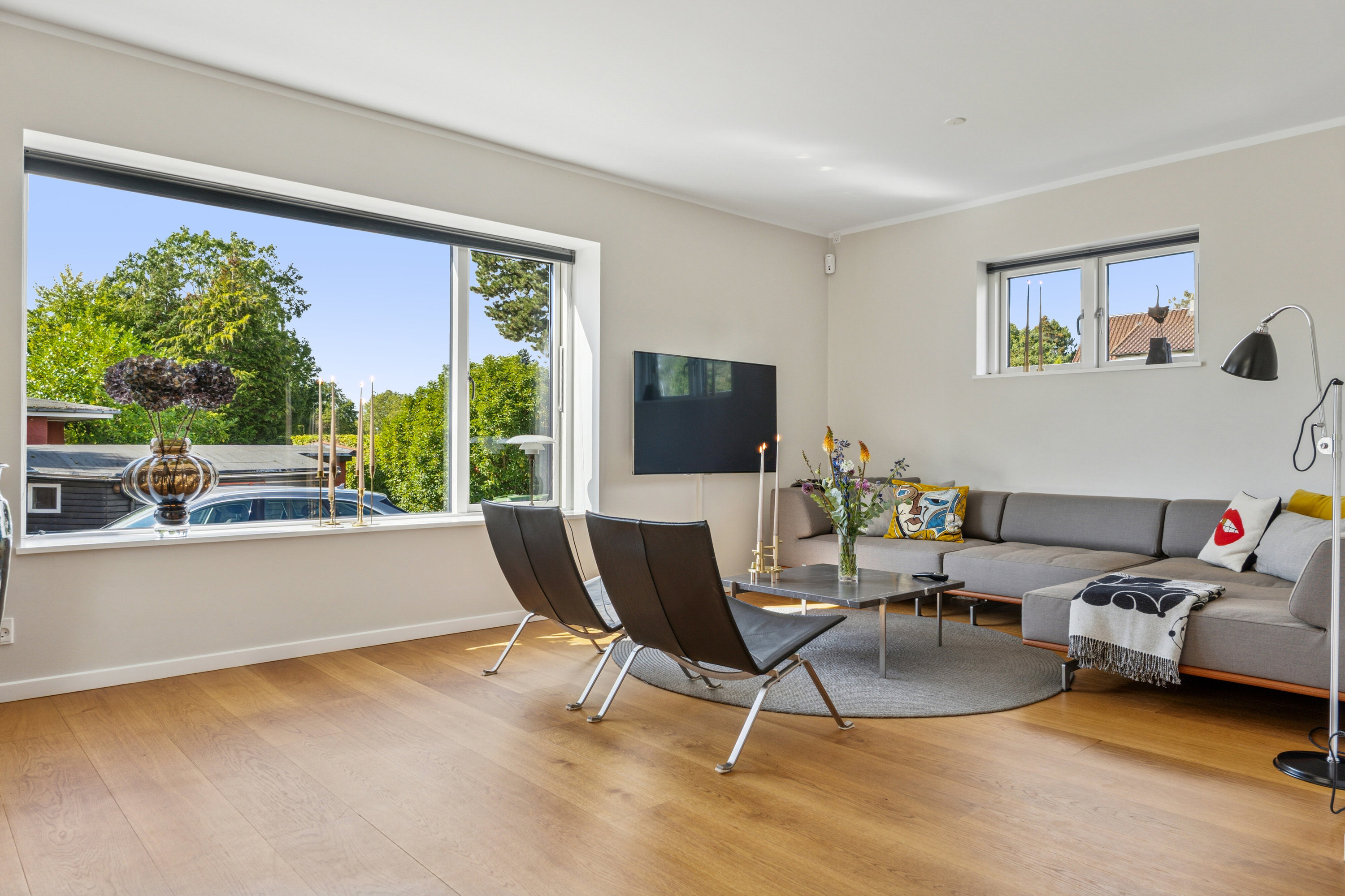 Fremhævet stue billede i fuldskærmstilstand. Billede af Ved Fortunen 8, 2800 Kongens Lyngby