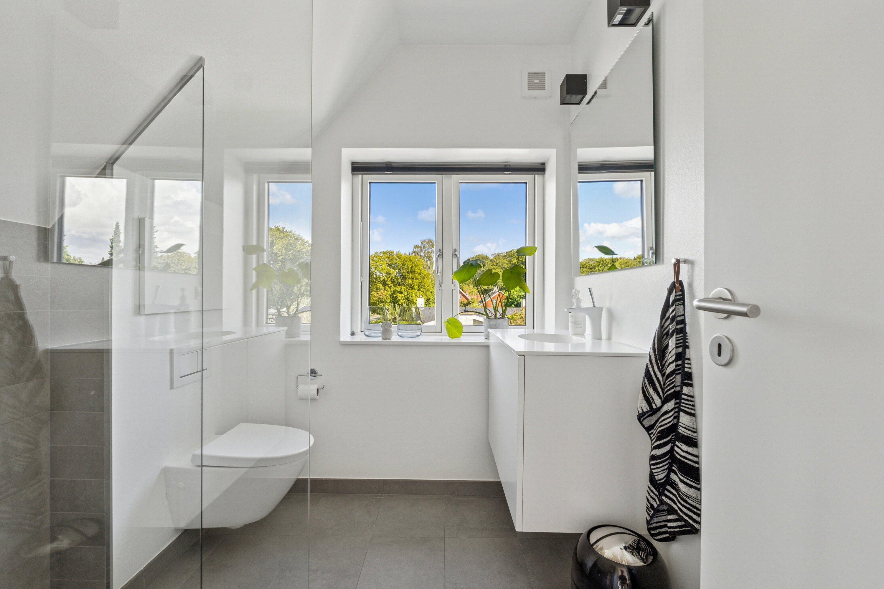 Fremhævet badeværelse billede i fuldskærmstilstand. Billede af Ved Fortunen 8, 2800 Kongens Lyngby