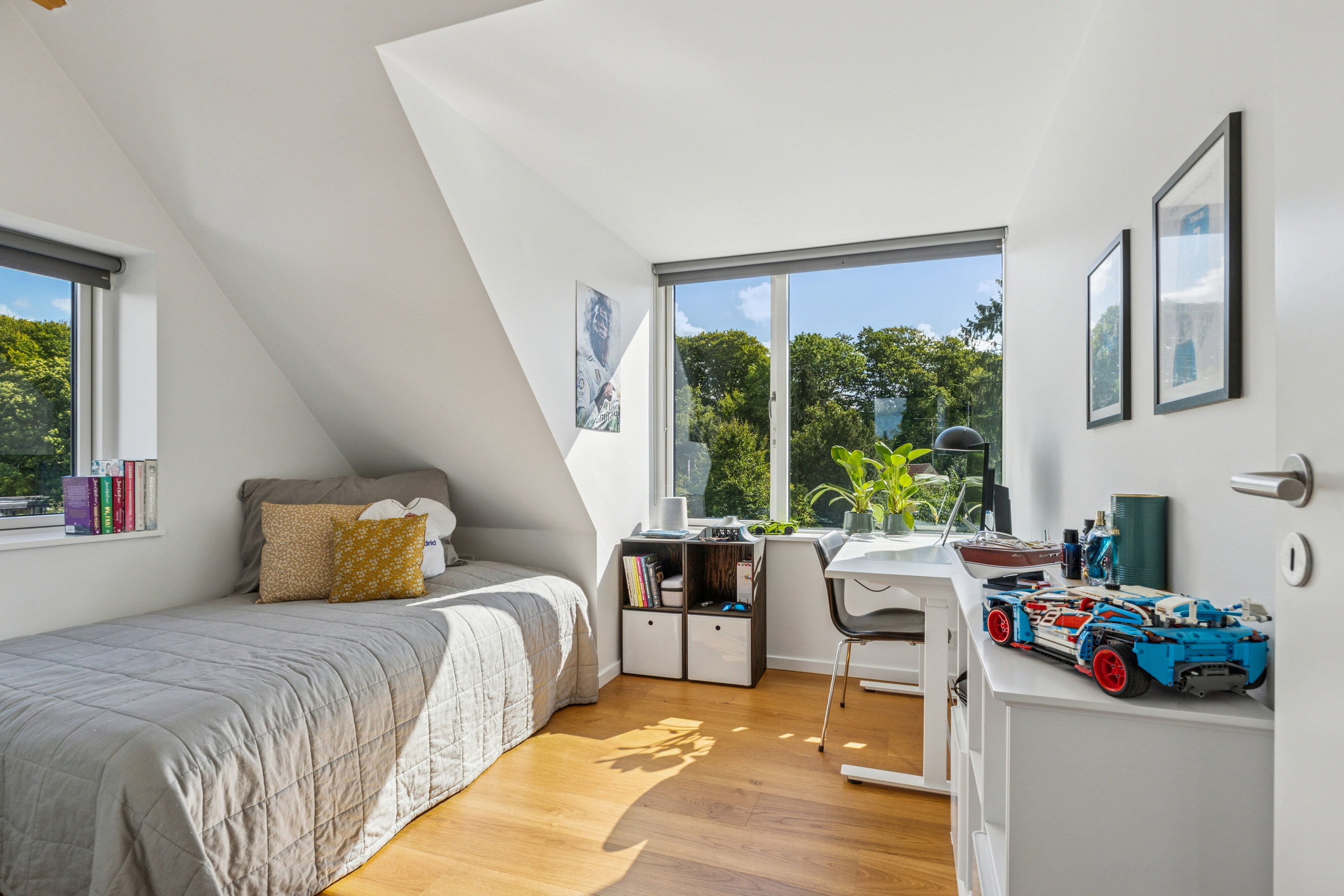 Fremhævet soveværelse billede i fuldskærmstilstand. Billede af Ved Fortunen 8, 2800 Kongens Lyngby