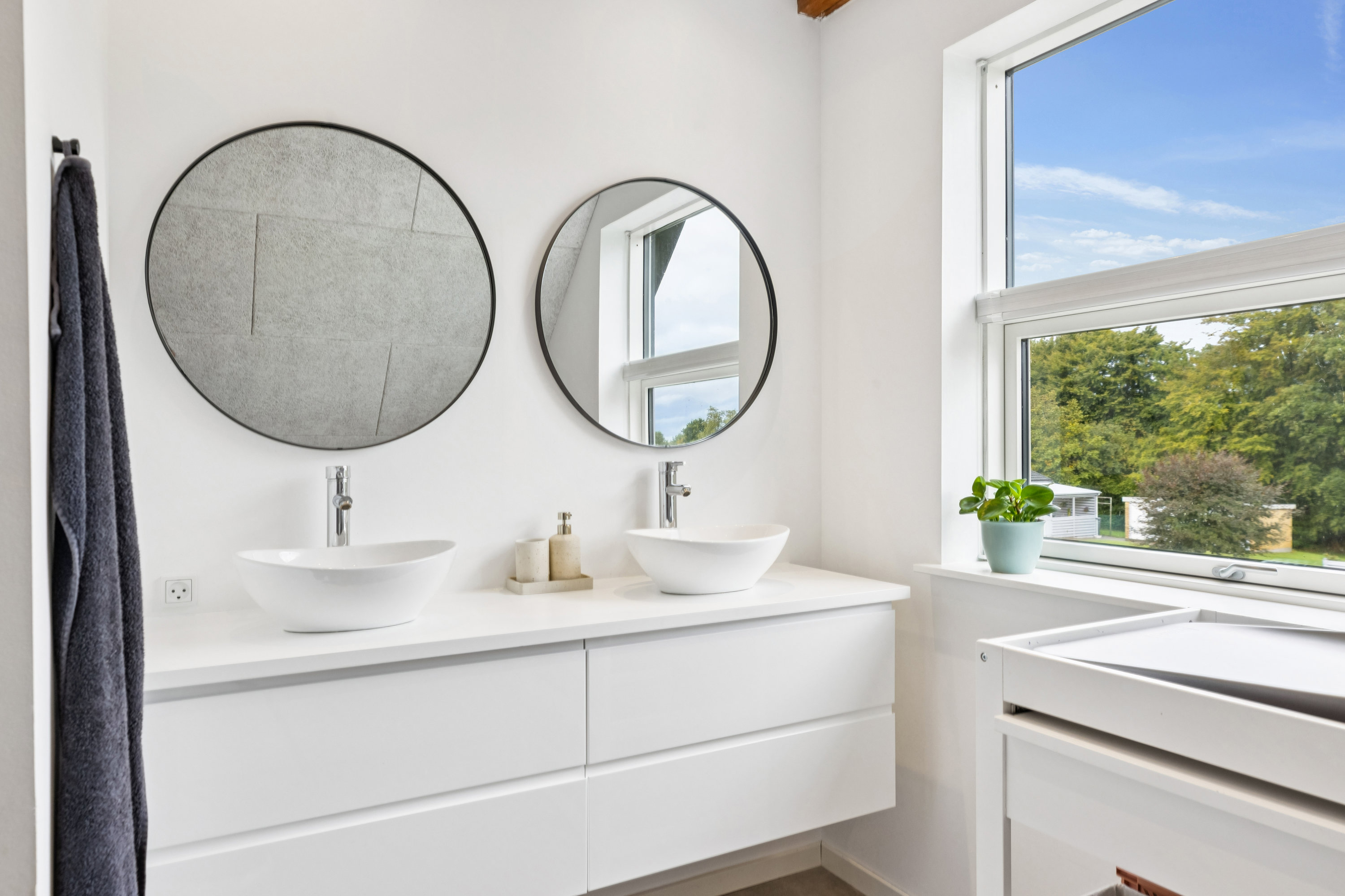 Fremhævet badeværelse billede i fuldskærmstilstand. Billede af Seminarievej 80, 6760 Ribe