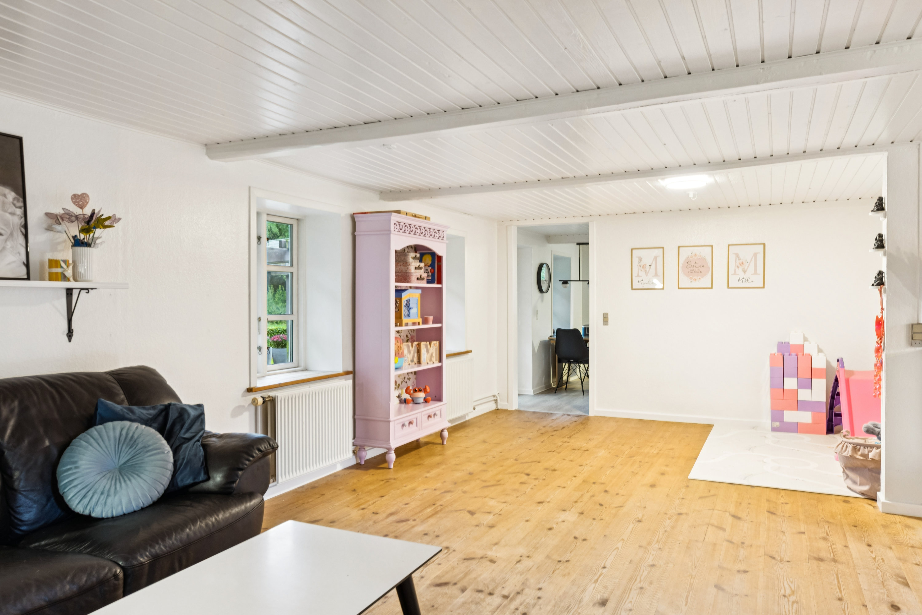 Fremhævet stue billede i fuldskærmstilstand. Billede af Spandetvej 17, Fjersted, 6760 Ribe