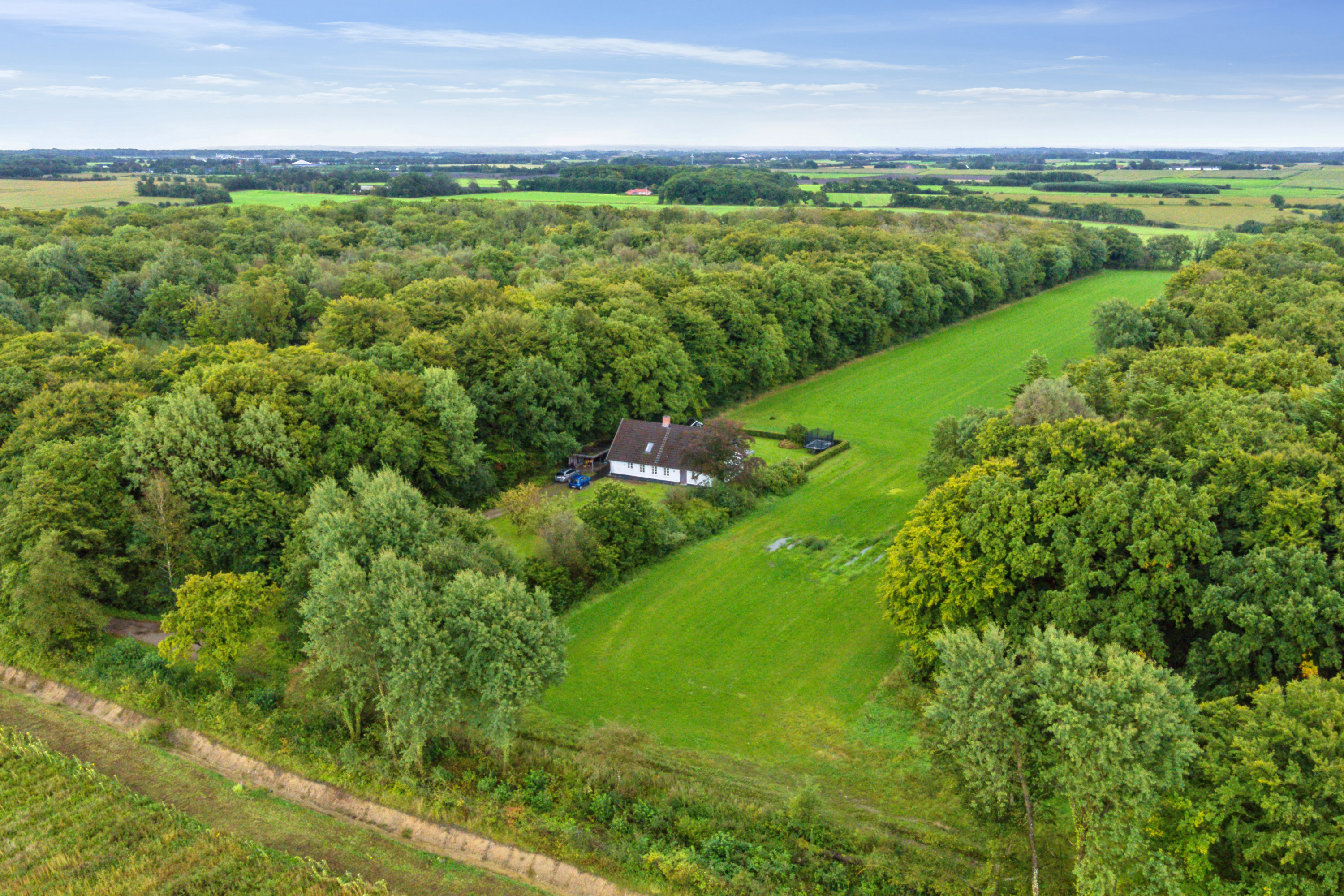 Fremhævet luftfoto billede i fuldskærmstilstand. Billede af Spandetvej 17, Fjersted, 6760 Ribe