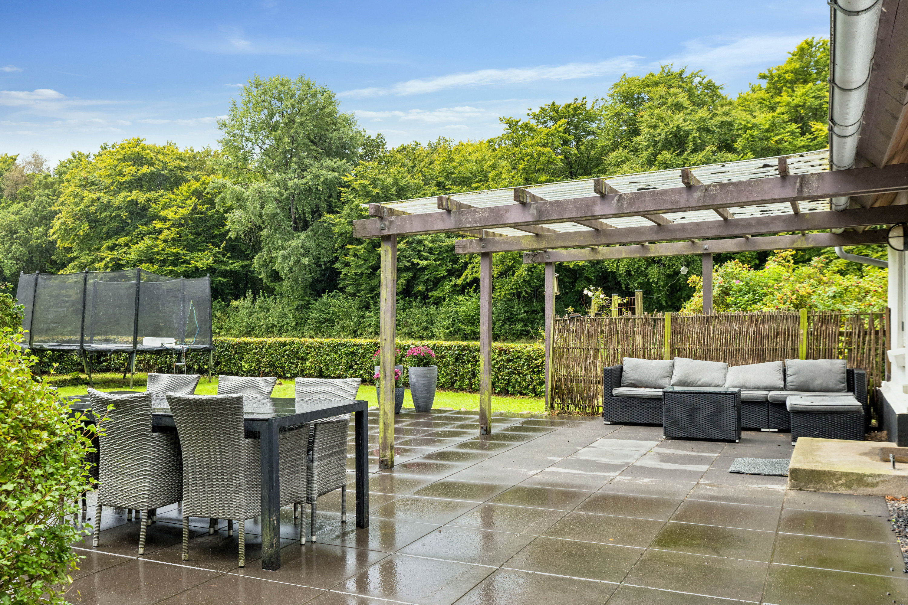 Fremhævet terrasse billede i fuldskærmstilstand. Billede af Spandetvej 17, Fjersted, 6760 Ribe