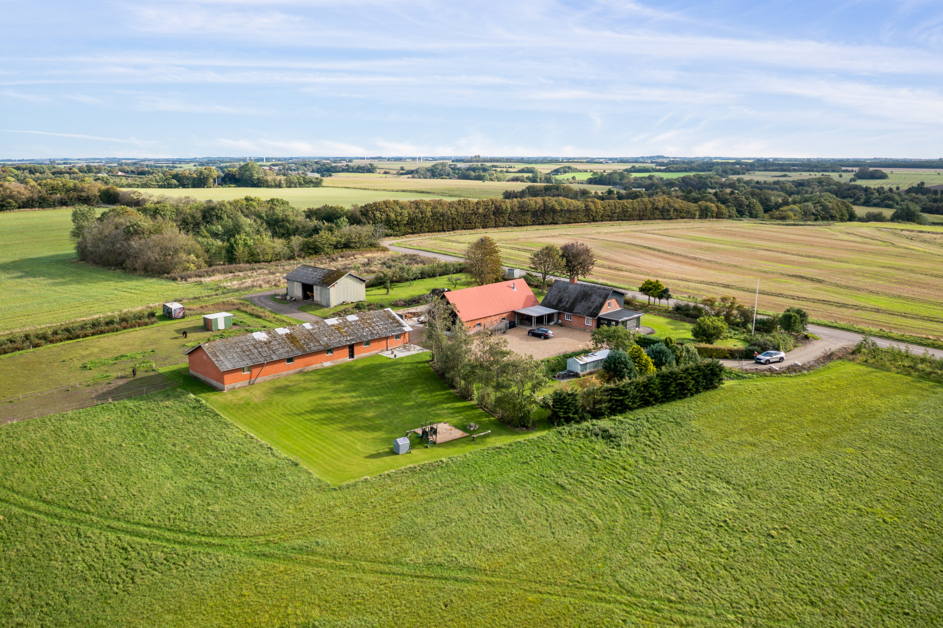 Fremhævet luftfoto billede i fuldskærmstilstand. Billede af Viumvej 16, 7870 Roslev