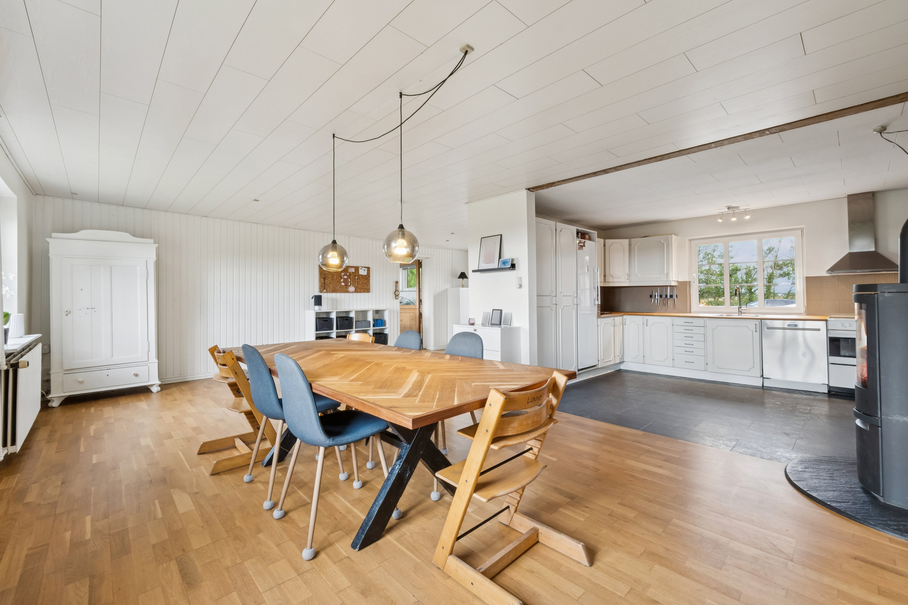 Fremhævet stue billede i fuldskærmstilstand. Billede af Viumvej 16, 7870 Roslev