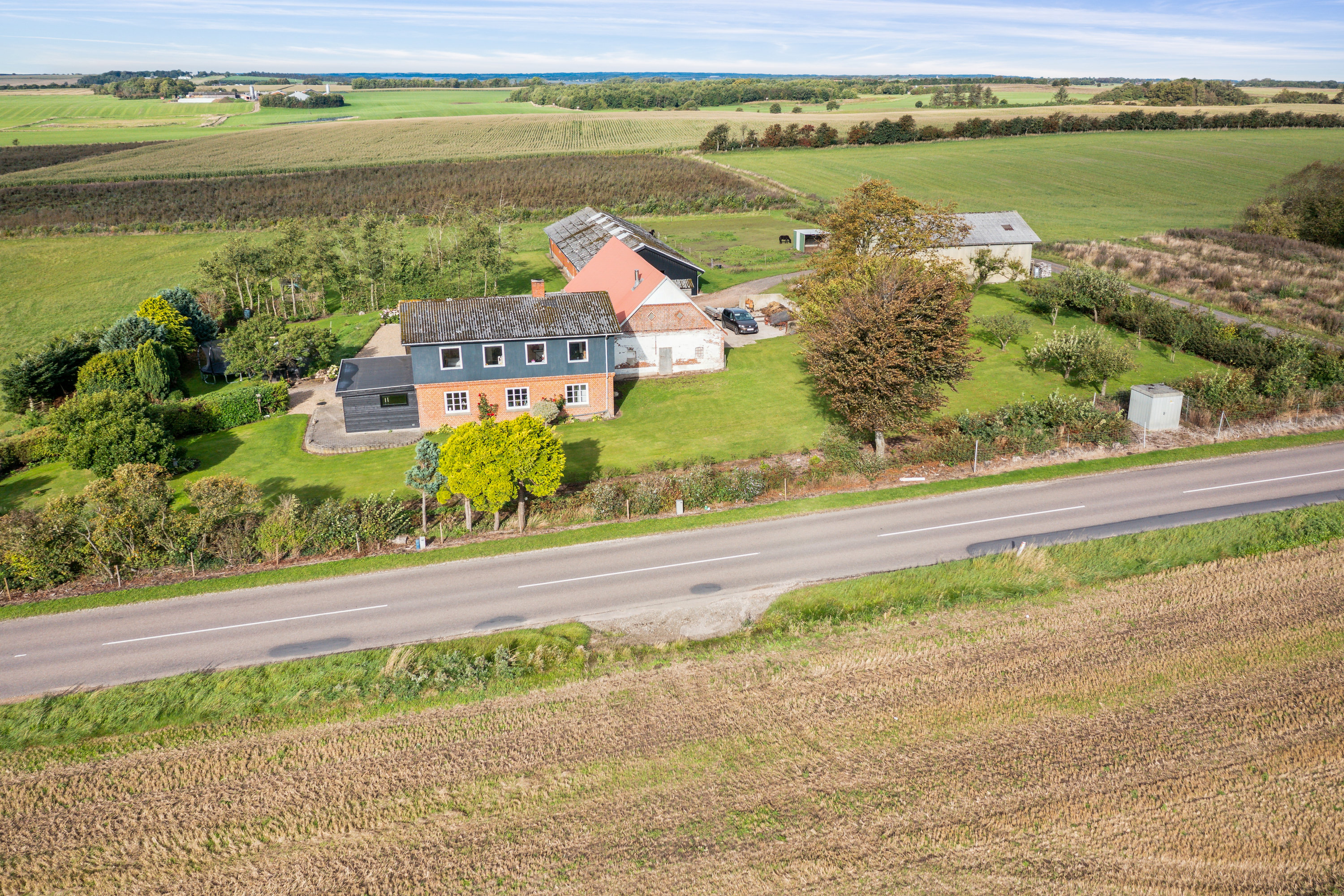 Miniaturebillede 1: luftfoto. Billede af Viumvej 16, 7870 Roslev