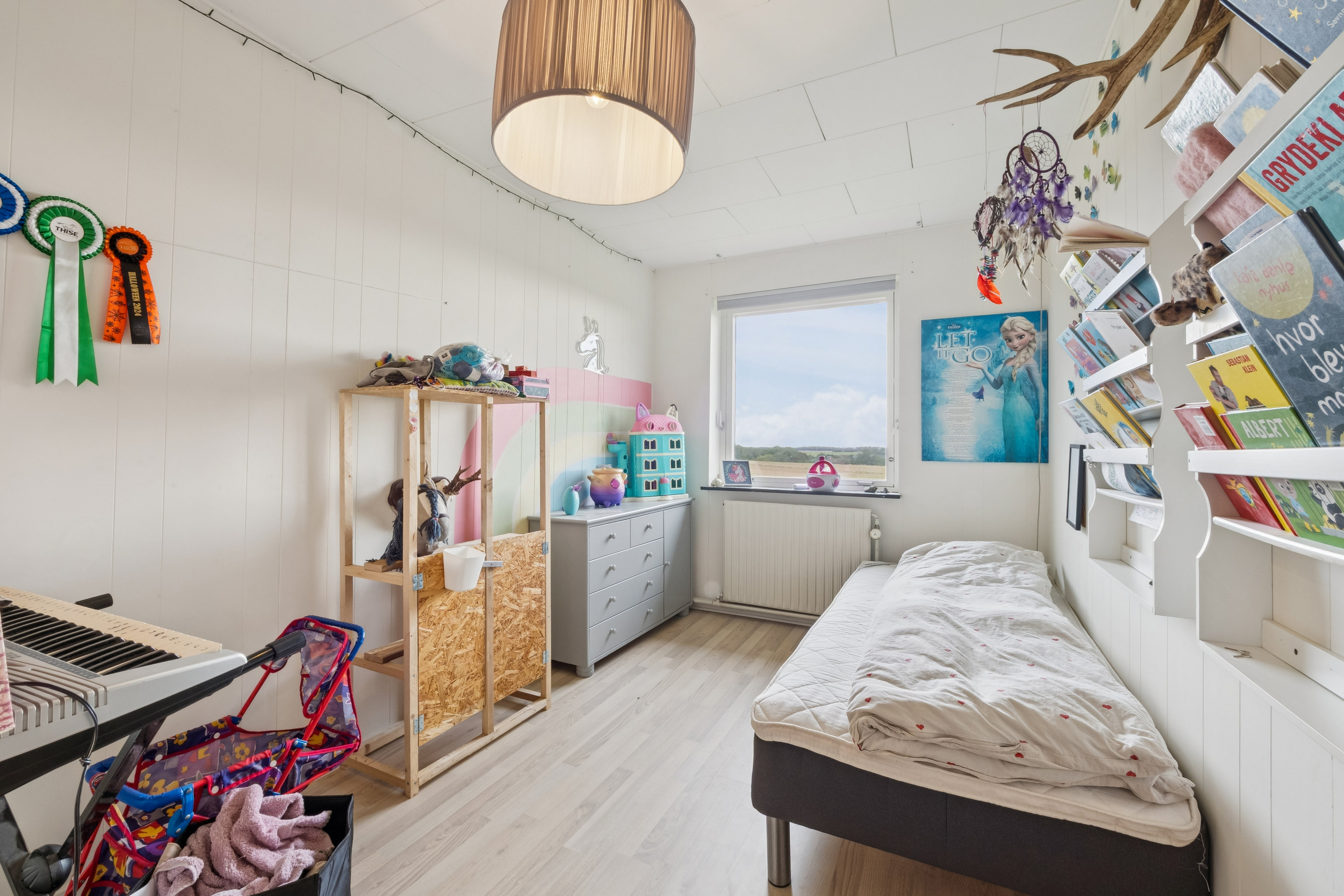 Fremhævet værelse billede i fuldskærmstilstand. Billede af Viumvej 16, 7870 Roslev