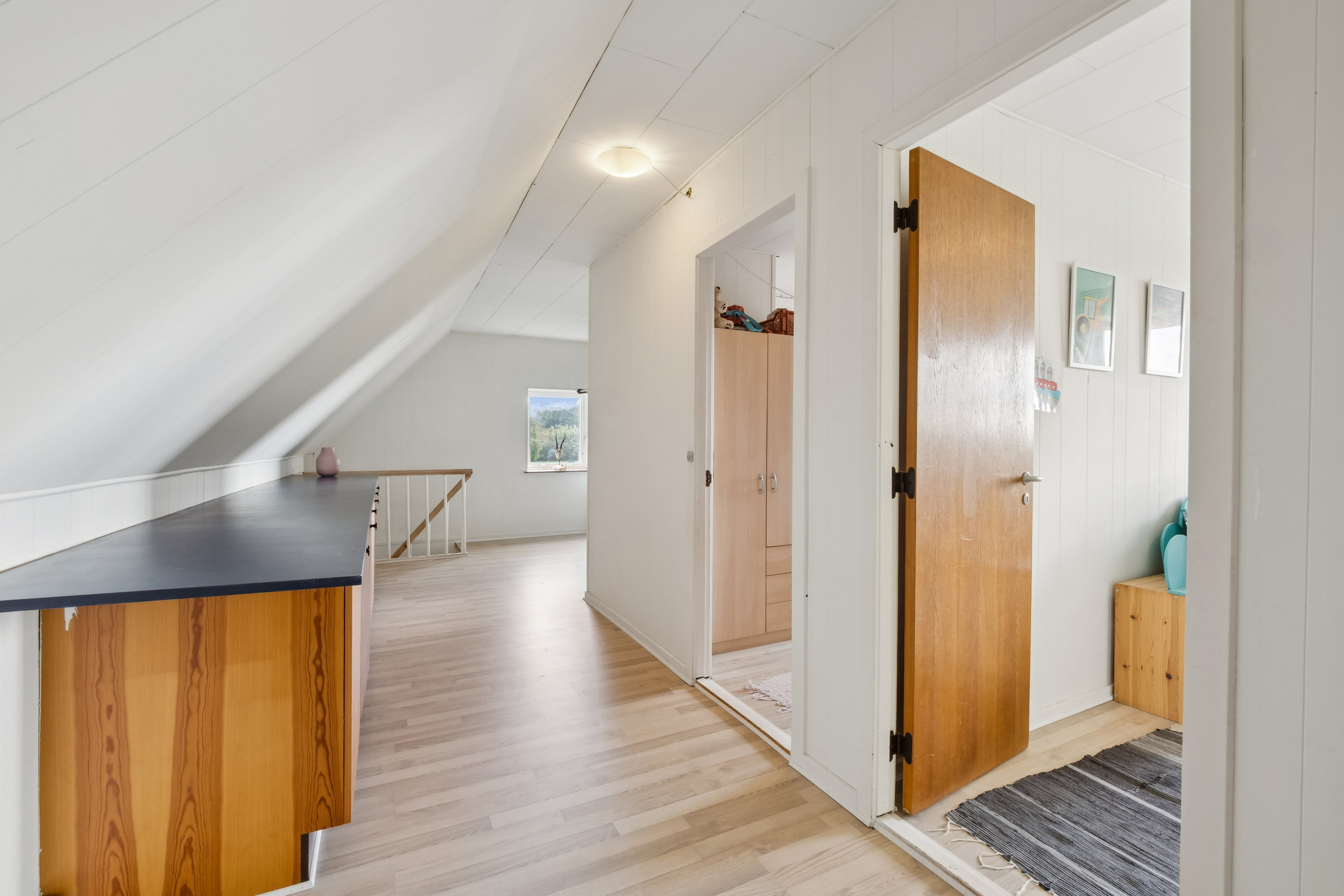 Fremhævet gang billede i fuldskærmstilstand. Billede af Viumvej 16, 7870 Roslev