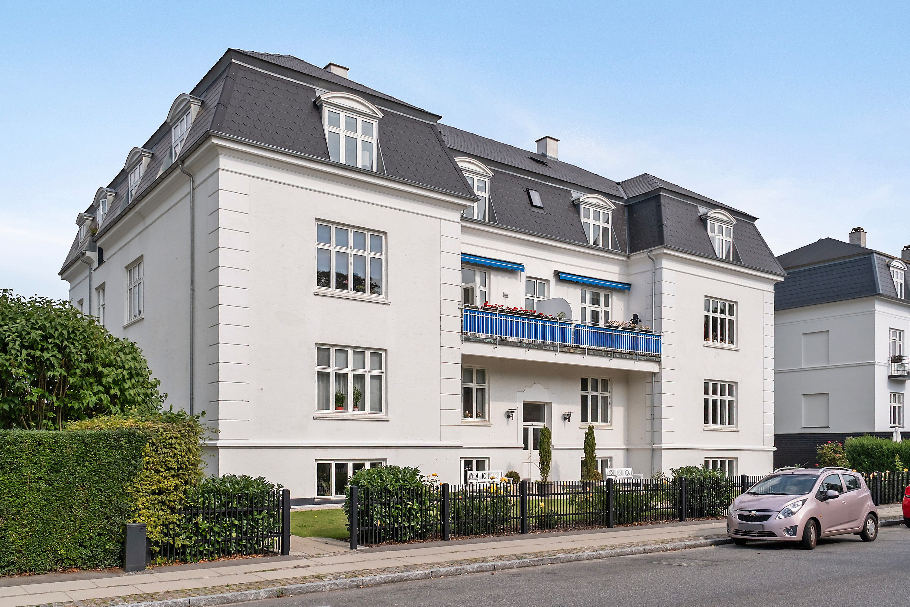 Miniaturebillede 2: . Billede af Duntzfelts Alle 14, kld.. tv., 2900 Hellerup