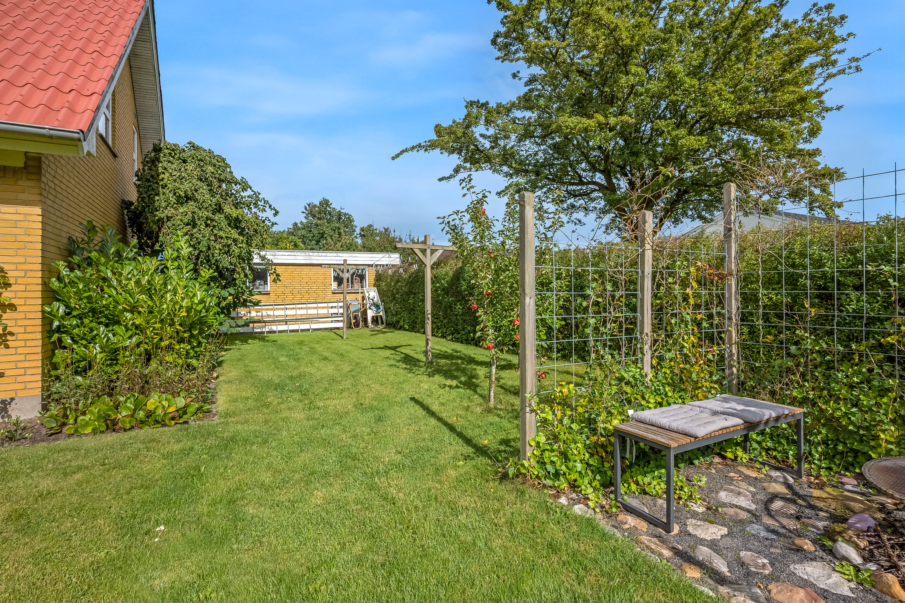 Fremhævet have billede i fuldskærmstilstand. Billede af Elkjærvej 101, Mejrup, 7500 Holstebro