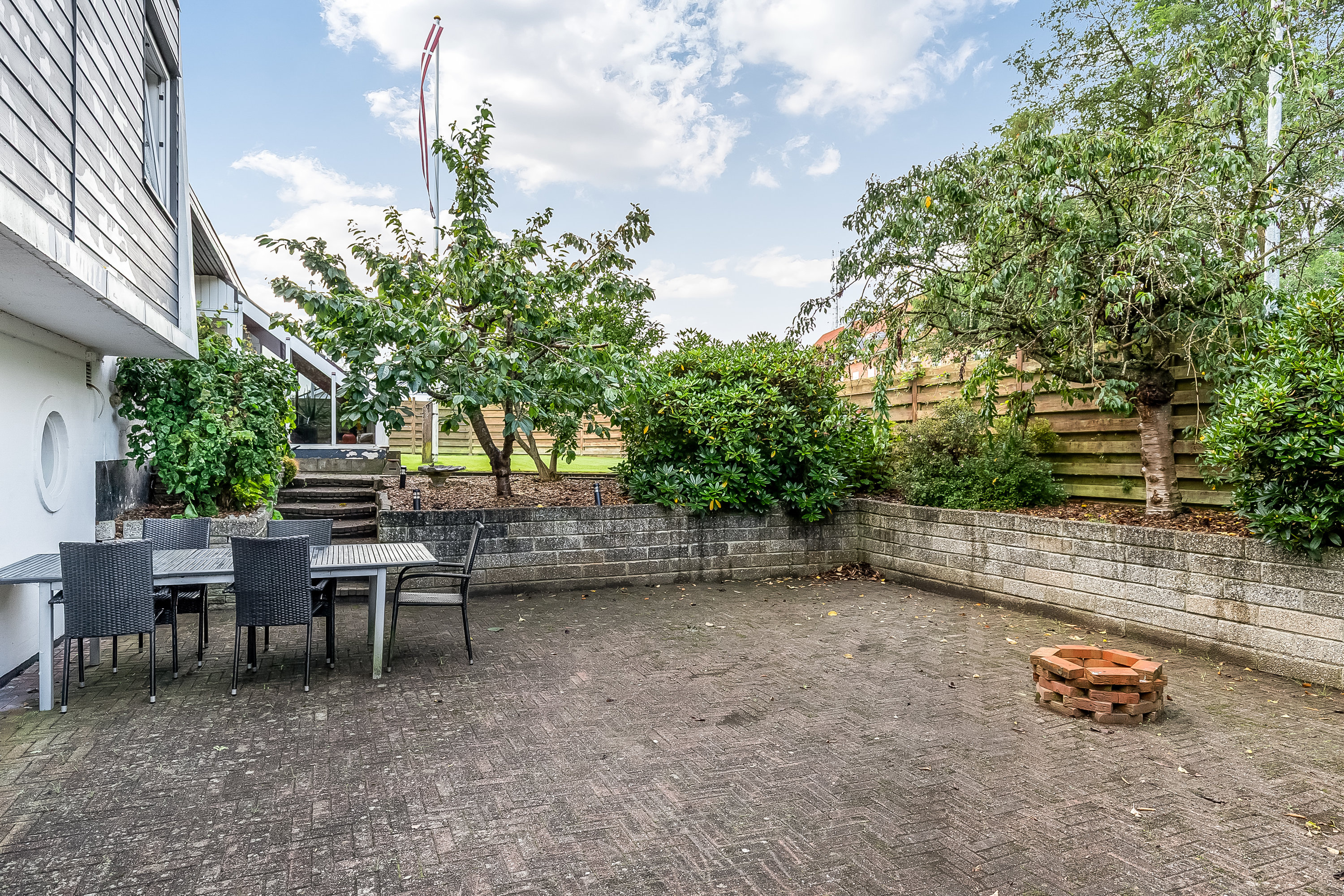 Fremhævet terrasse billede i fuldskærmstilstand. Billede af Jægervænget 30, Nørremarken, 7100 Vejle