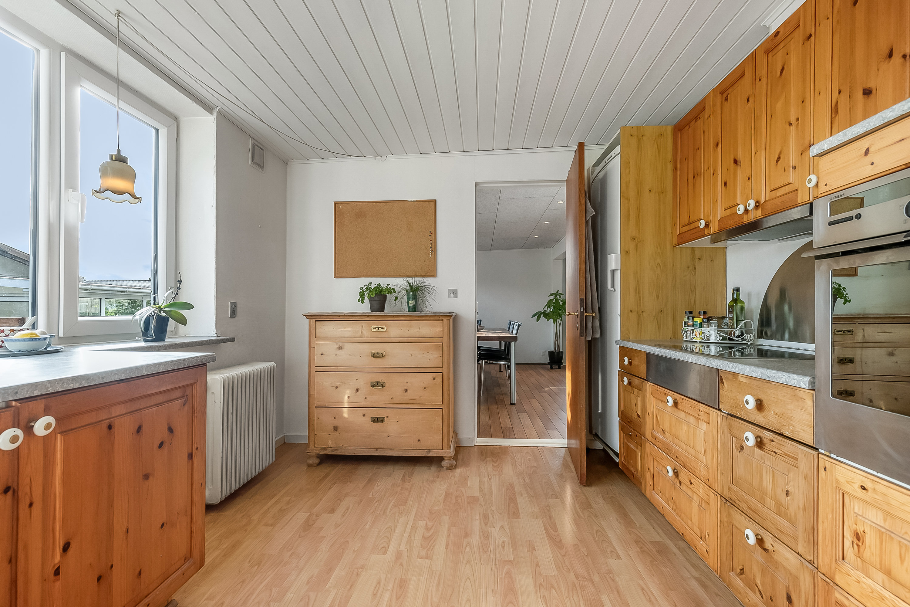 Fremhævet køkken billede i fuldskærmstilstand. Billede af Jægervænget 30, Nørremarken, 7100 Vejle