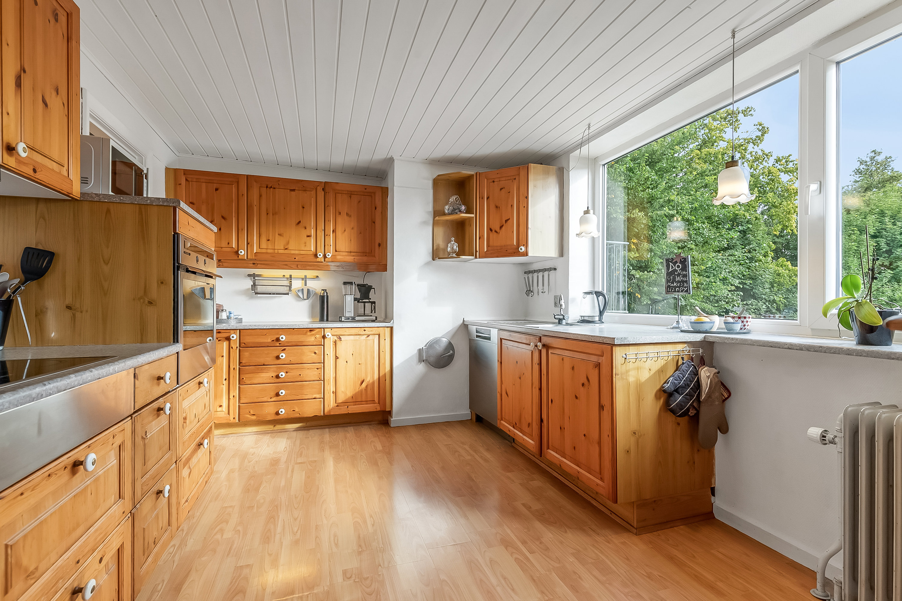 Fremhævet køkken billede i fuldskærmstilstand. Billede af Jægervænget 30, Nørremarken, 7100 Vejle