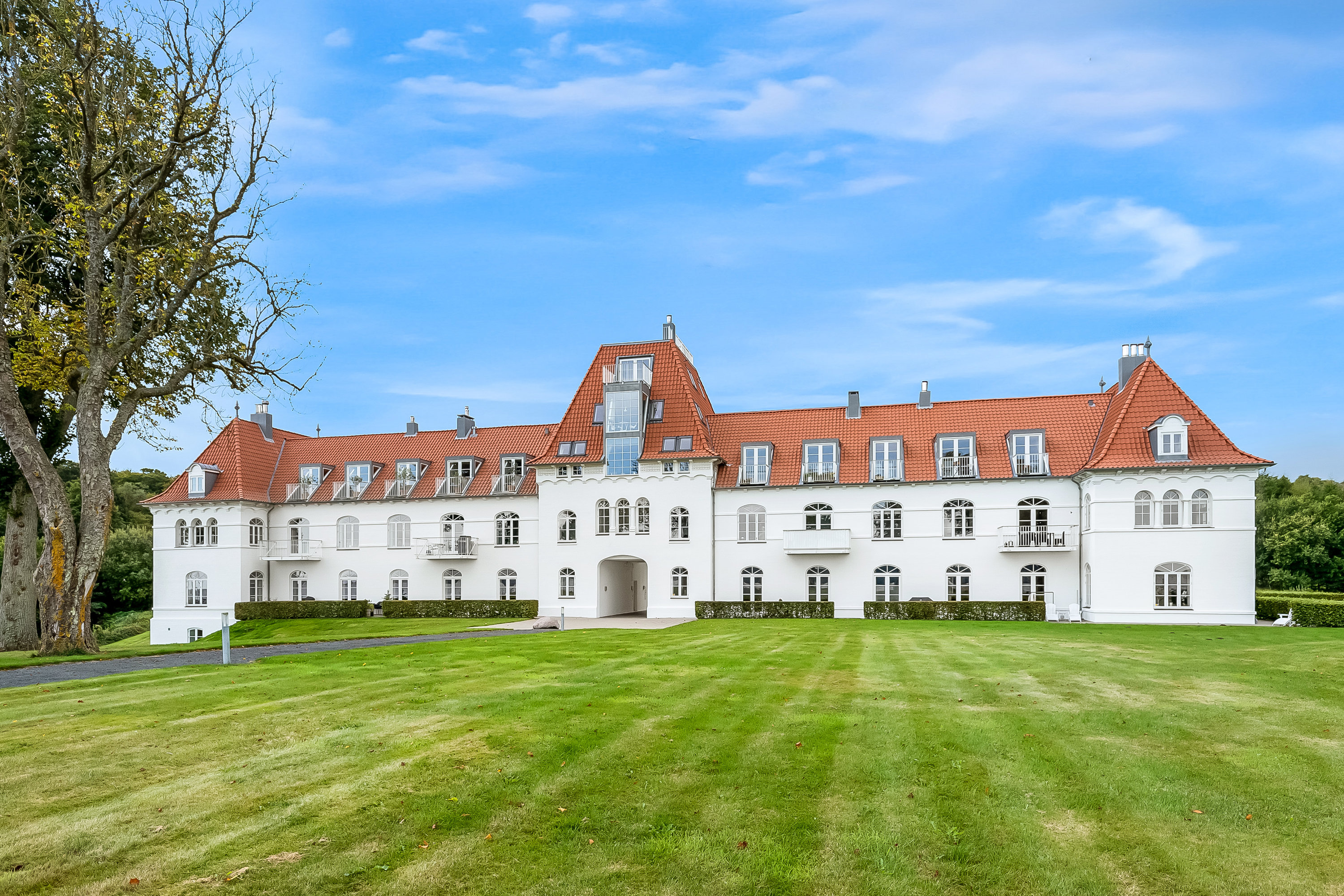 Fremhævet ejendommen billede i fuldskærmstilstand. Billede af Brejning Strand 1C, st.. th., Brejning, 7080 Børkop