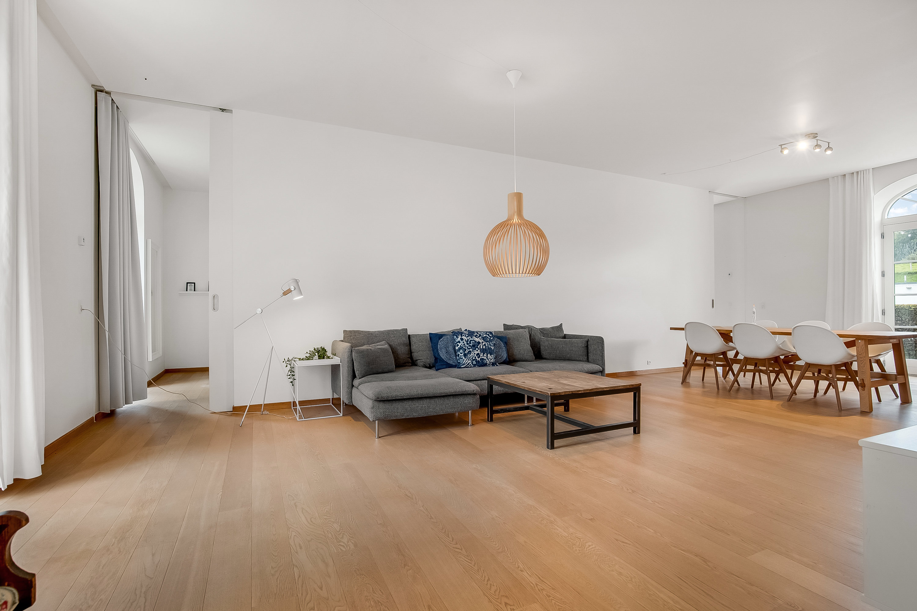 Fremhævet stue billede i fuldskærmstilstand. Billede af Brejning Strand 1C, st.. th., Brejning, 7080 Børkop