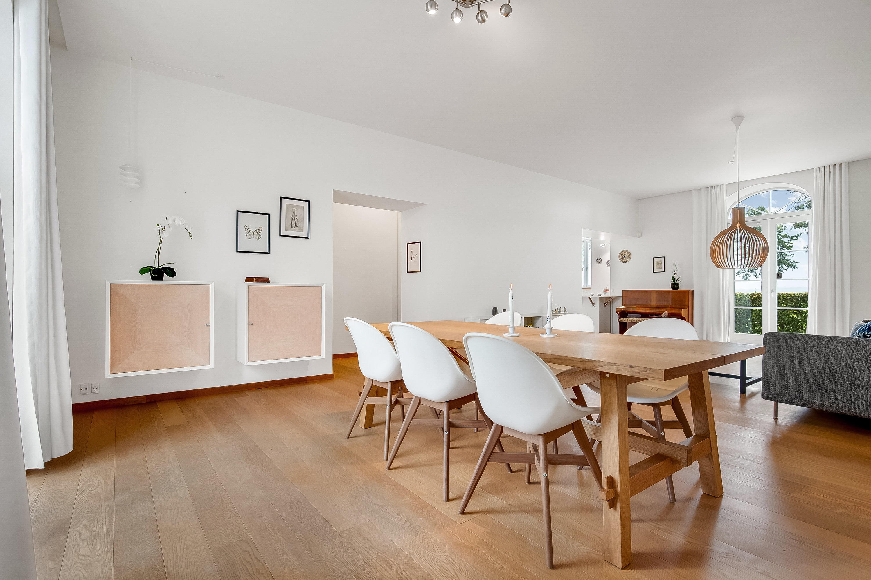 Fremhævet stue billede i fuldskærmstilstand. Billede af Brejning Strand 1C, st.. th., Brejning, 7080 Børkop