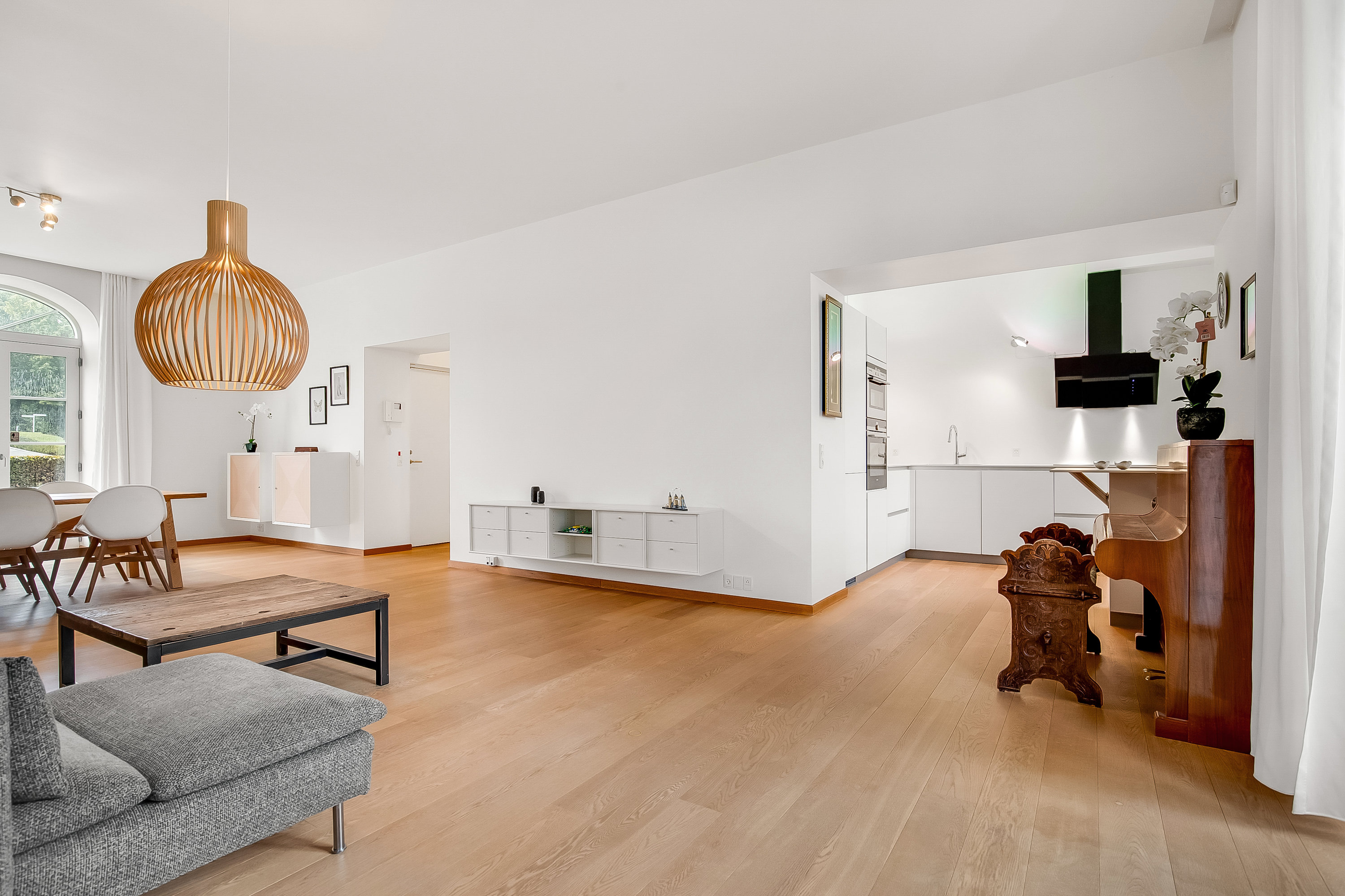 Miniaturebillede 1: stue. Billede af Brejning Strand 1C, st.. th., Brejning, 7080 Børkop