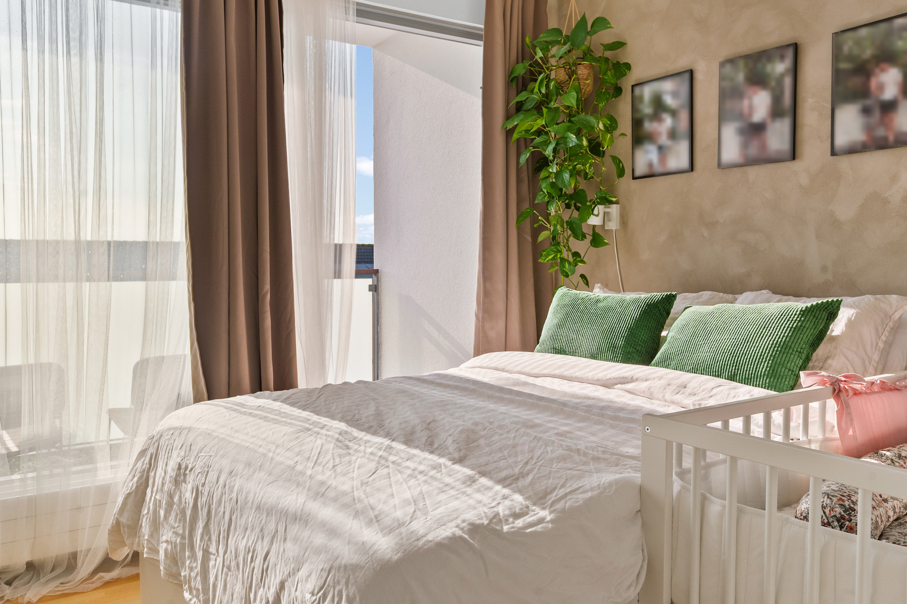 Fremhævet værelse billede i fuldskærmstilstand. Billede af Kong Haralds Park 3L, 2. th., Smørumnedre, 2765 Smørum