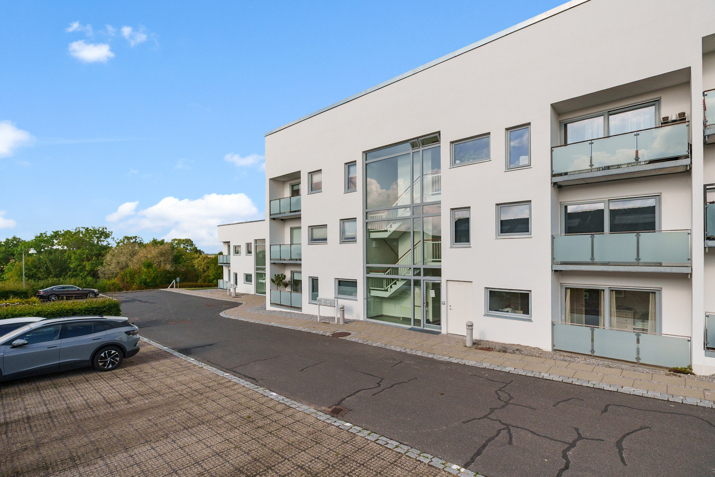 Fremhævet ude billede i fuldskærmstilstand. Billede af Kong Haralds Park 3L, 2. th., Smørumnedre, 2765 Smørum