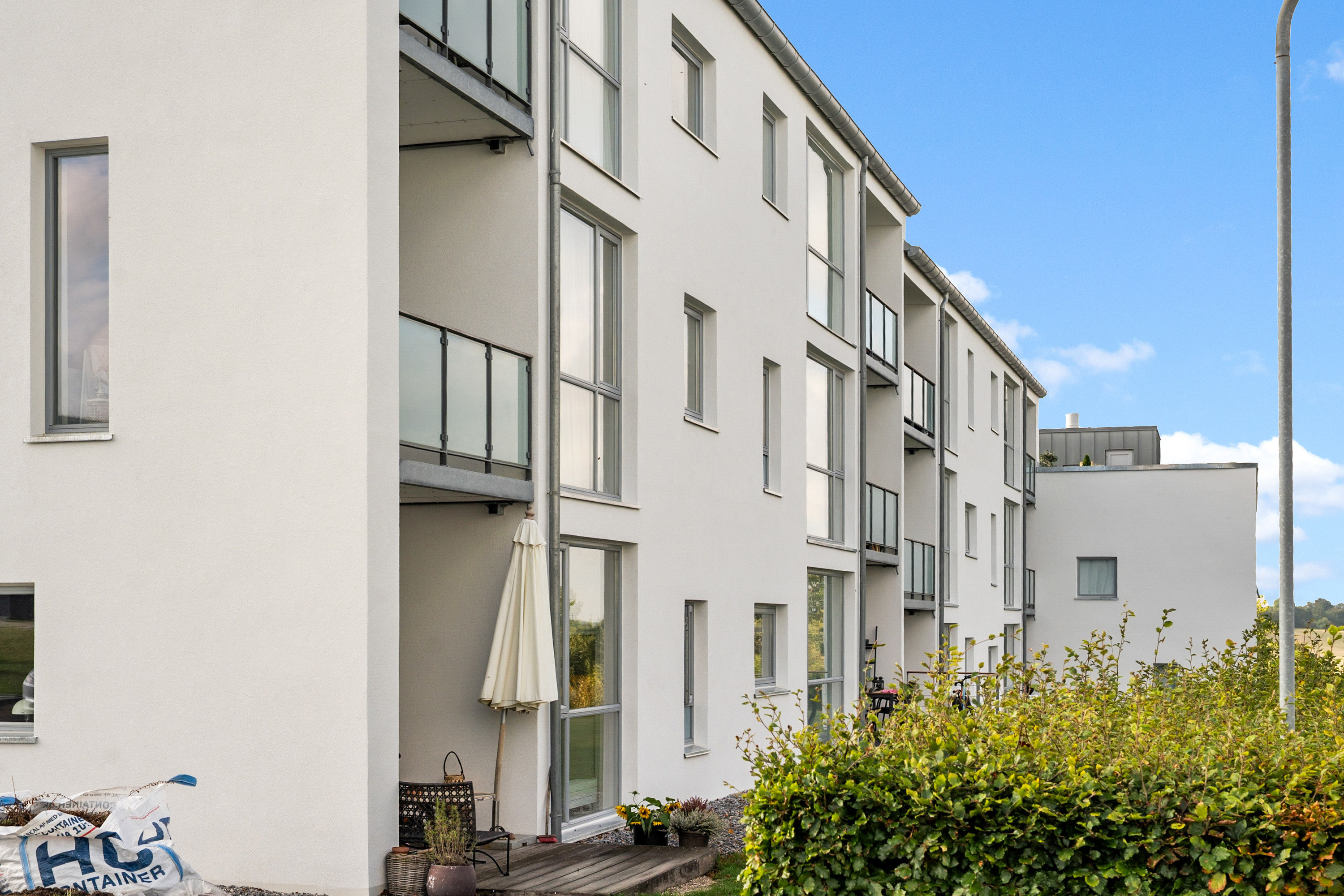 Fremhævet ude billede i fuldskærmstilstand. Billede af Kong Haralds Park 3L, 2. th., Smørumnedre, 2765 Smørum