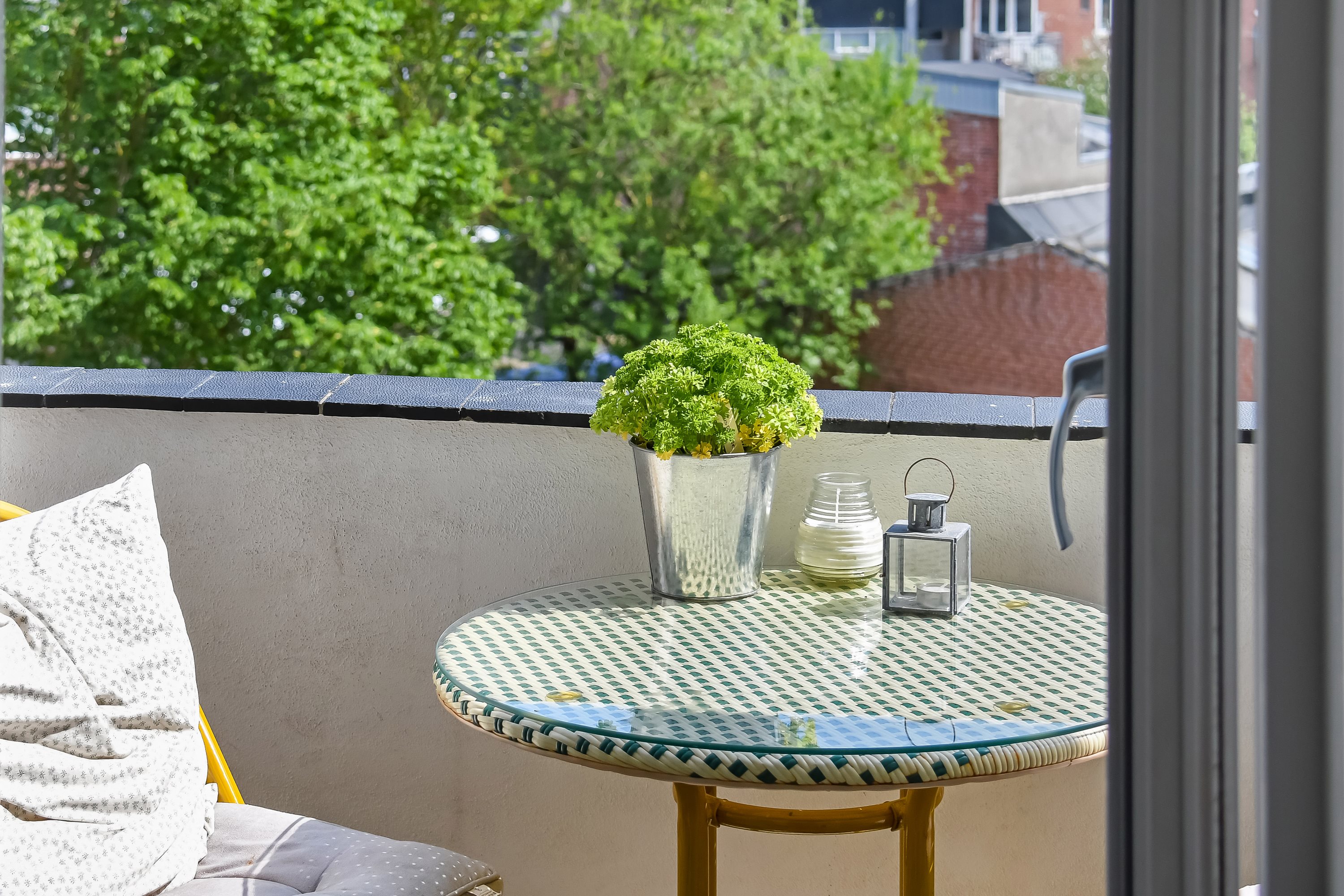 Fremhævet terrasse billede i fuldskærmstilstand. Billede af Strandby Plads 1, 3. th., 6700 Esbjerg