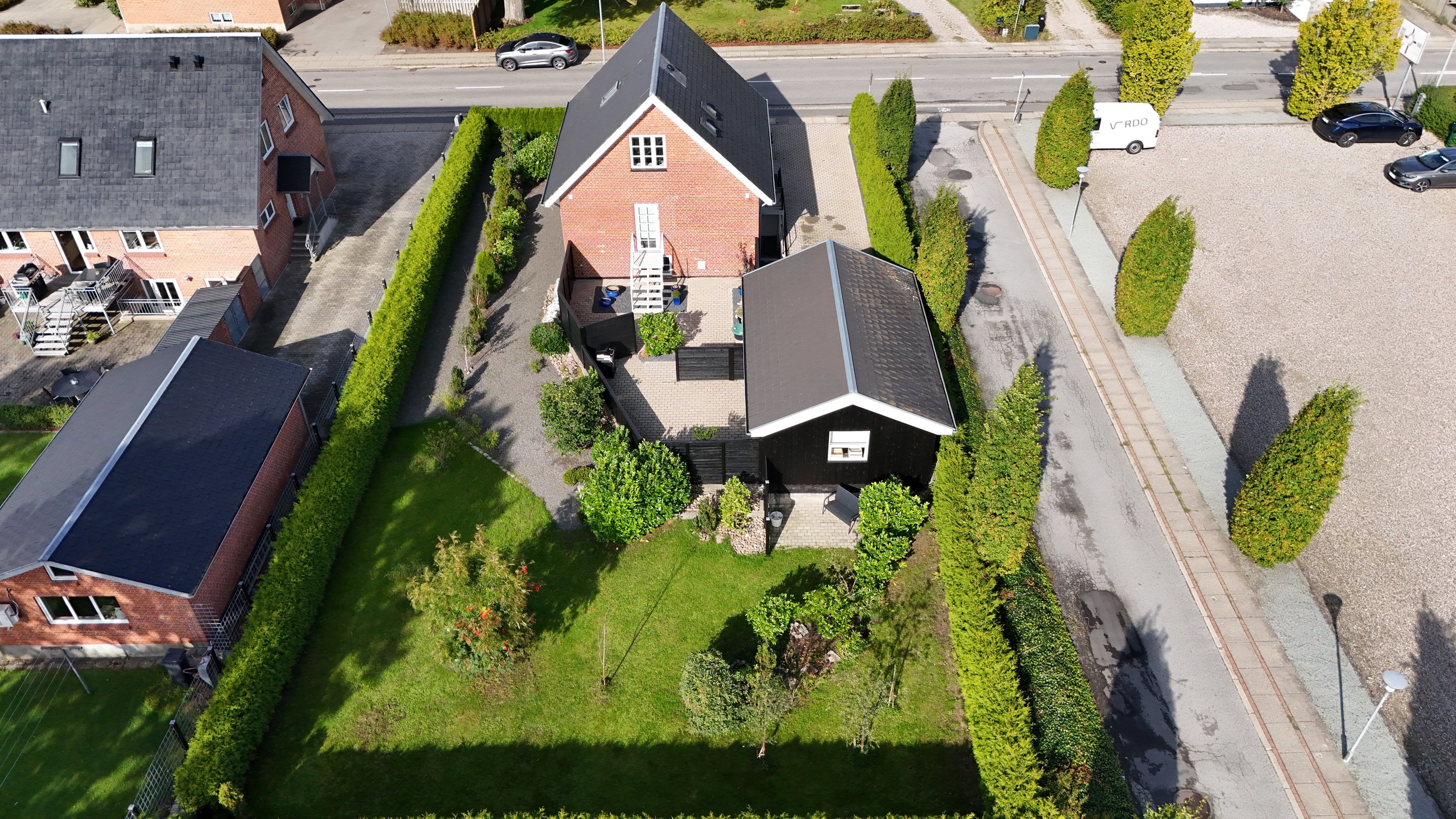 Miniaturebillede 2: luftfoto. Billede af Myhlenbergvej 11, 9510 Arden