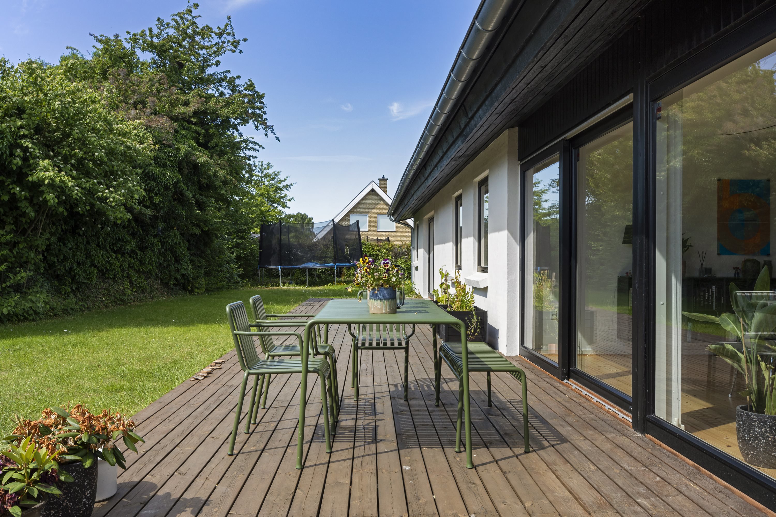 Fremhævet udendørs billede i fuldskærmstilstand. Billede af Torndalsvej 12, 2650 Hvidovre