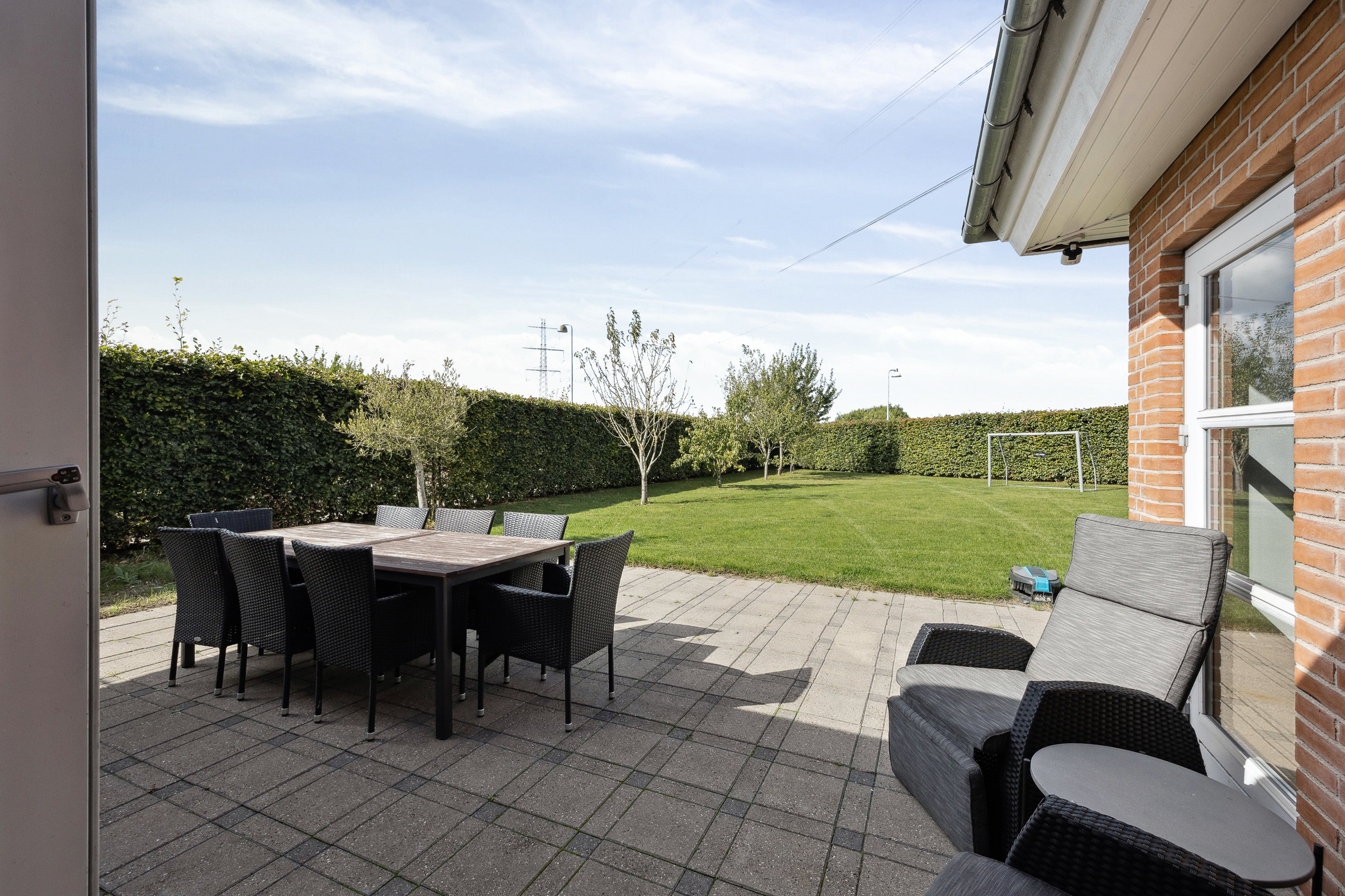 Fremhævet terrasse billede i fuldskærmstilstand. Billede af Munkedalen 34, 4100 Ringsted