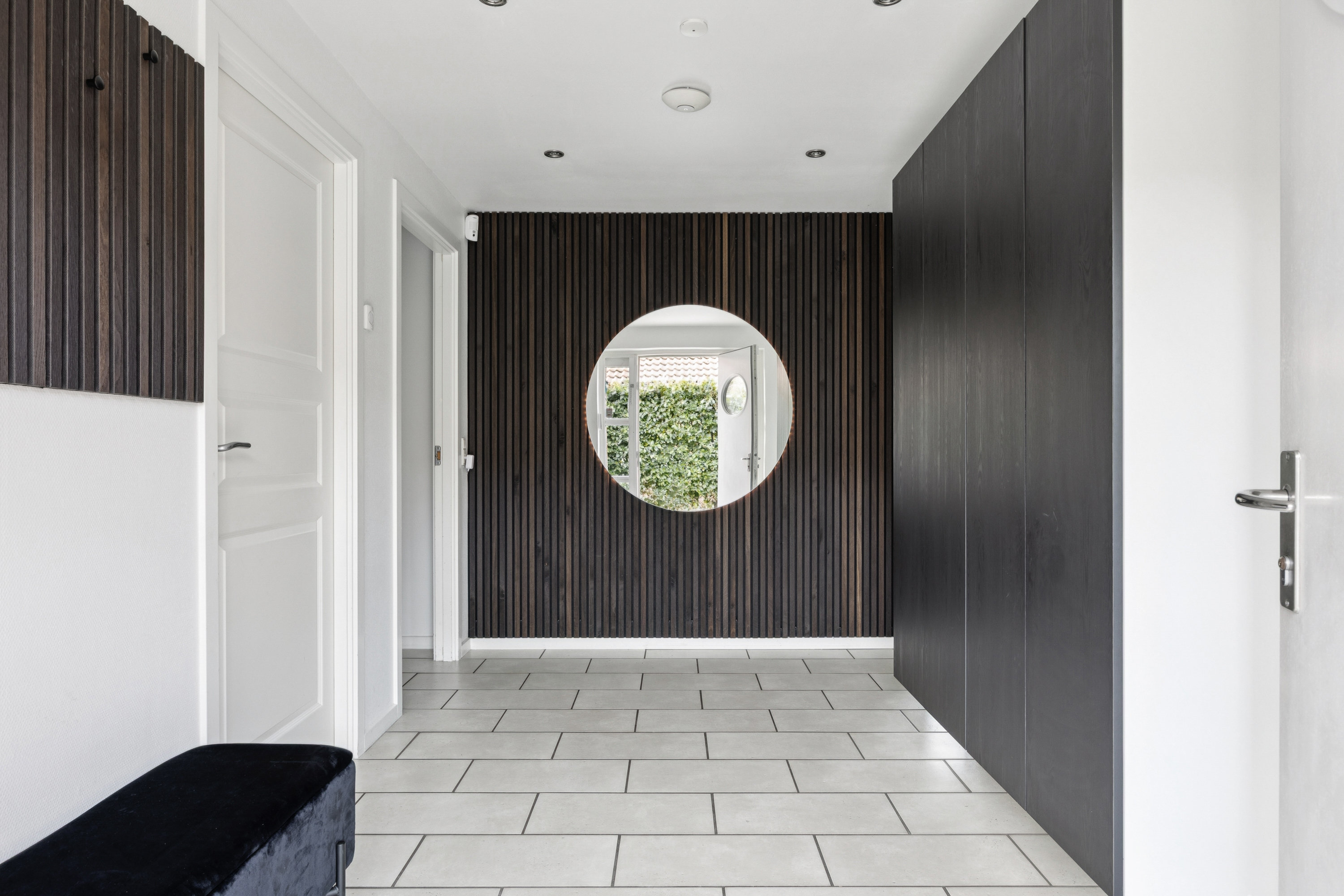 Fremhævet entré billede i fuldskærmstilstand. Billede af Munkedalen 34, 4100 Ringsted