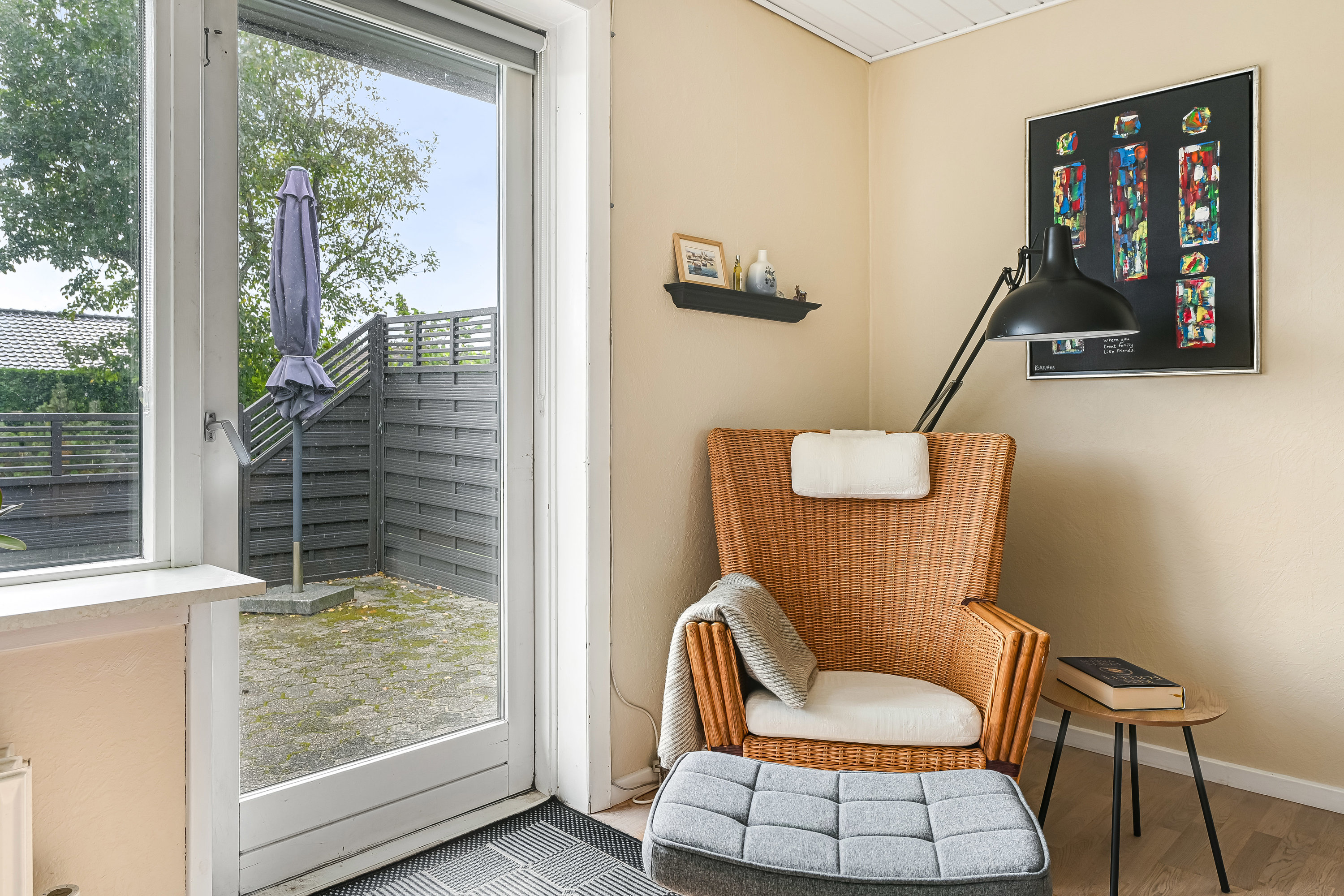 Fremhævet stue billede i fuldskærmstilstand. Billede af Marsvænget 41, 6710 Esbjerg V