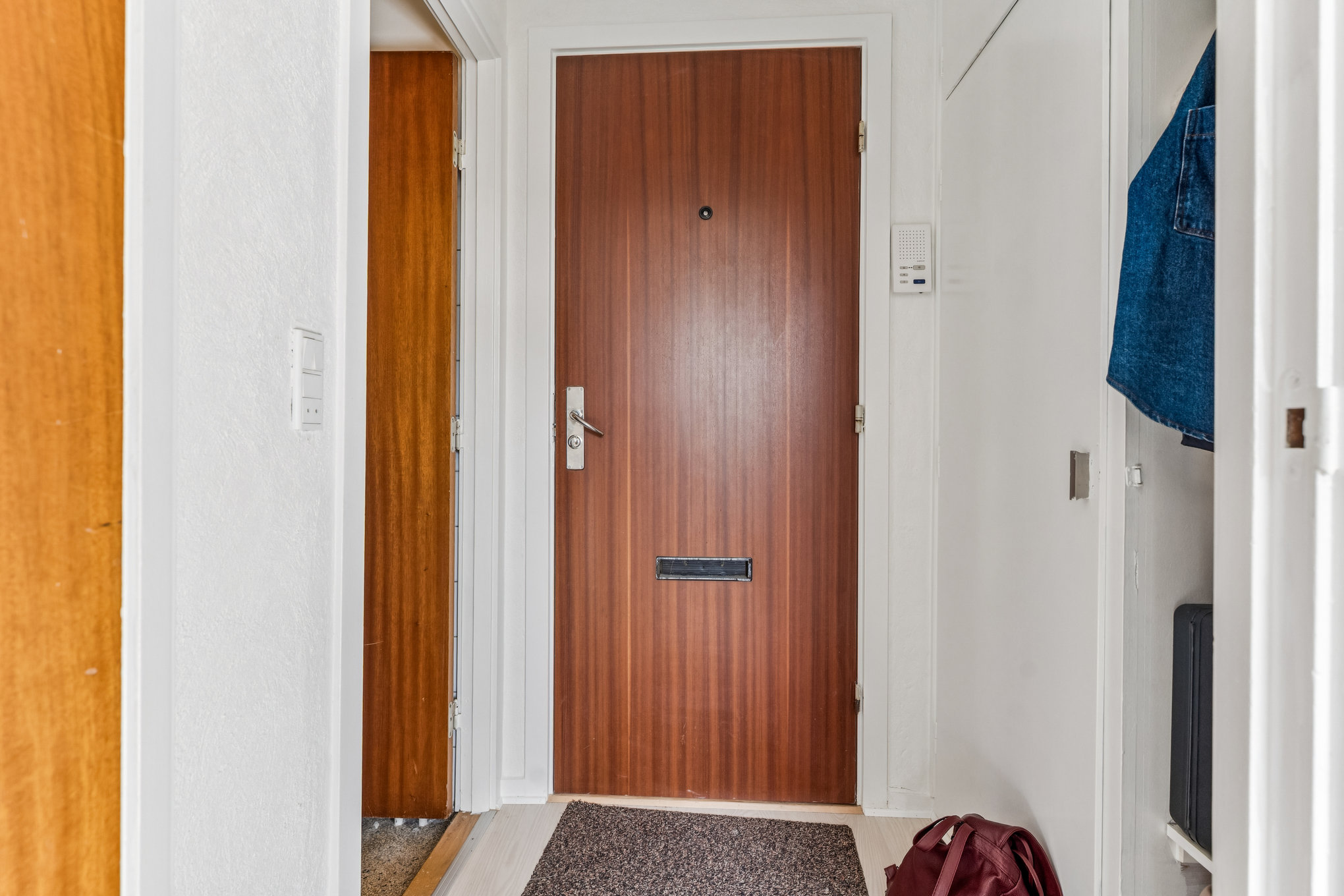 Fremhævet entré billede i fuldskærmstilstand. Billede af Platanvej 56, 2. mf., 8930 Randers NØ