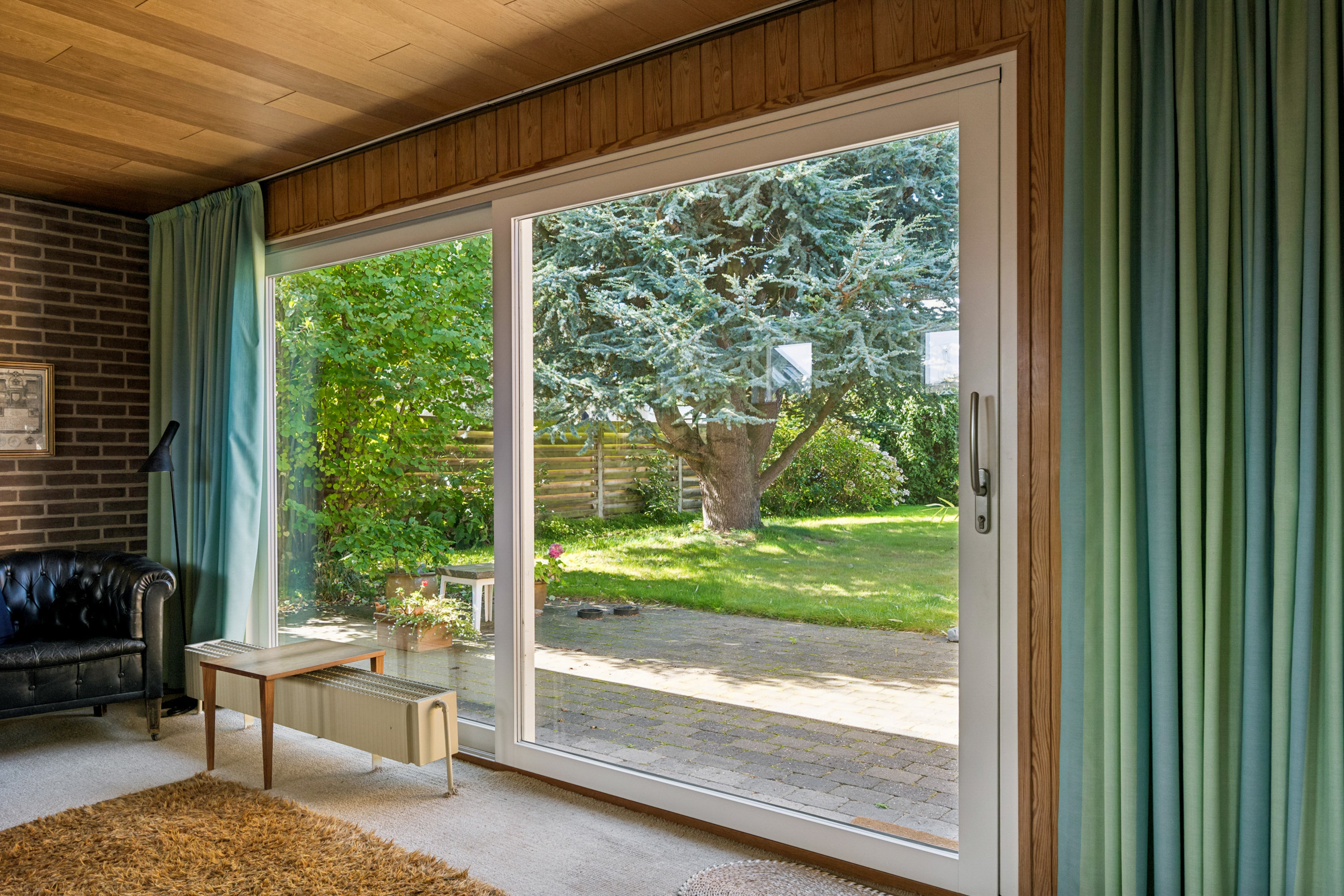 Fremhævet stue billede i fuldskærmstilstand. Billede af Toftesvinget 7, 8250 Egå