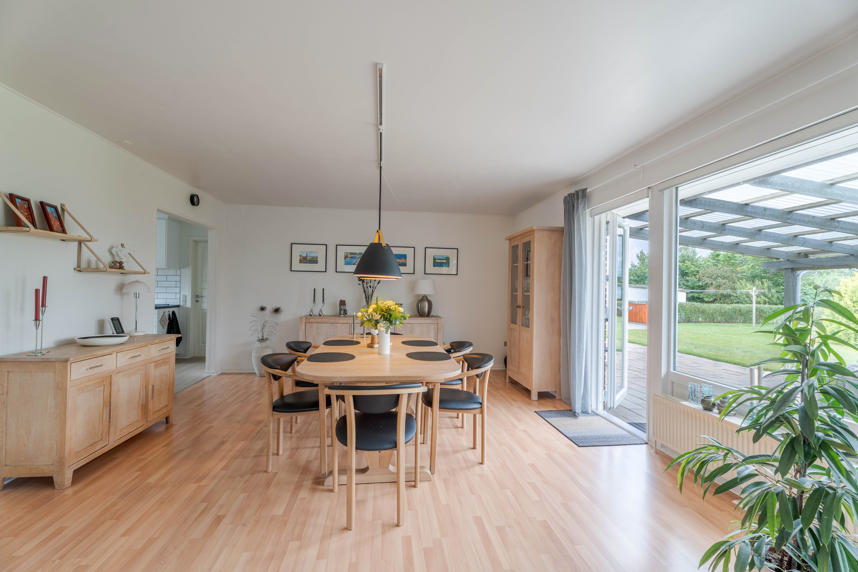 Fremhævet  billede i fuldskærmstilstand. Billede af Egevej 4, 5683 Haarby