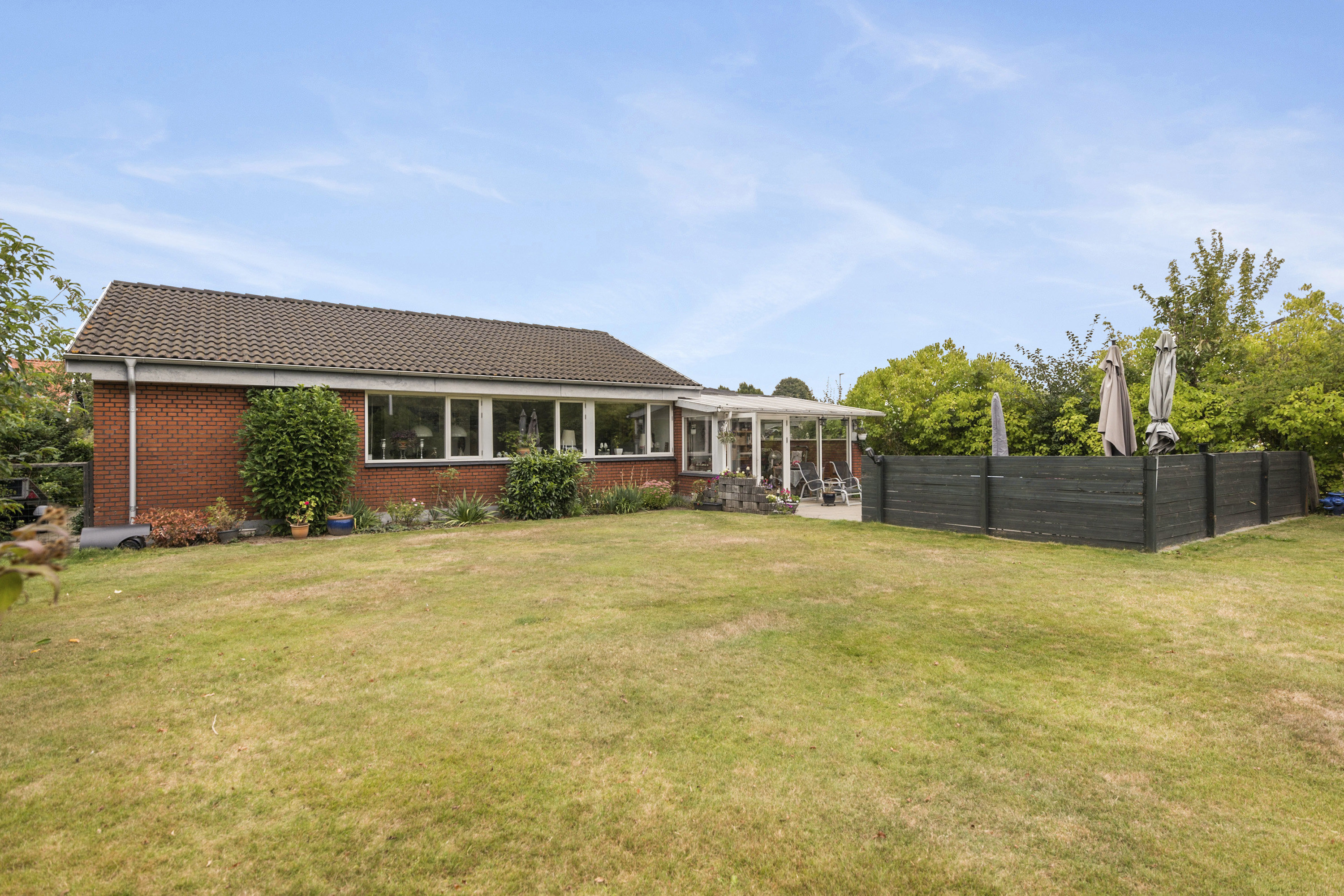 Miniaturebillede 1: ejendommen. Billede af Parkvej 22, 8300 Odder