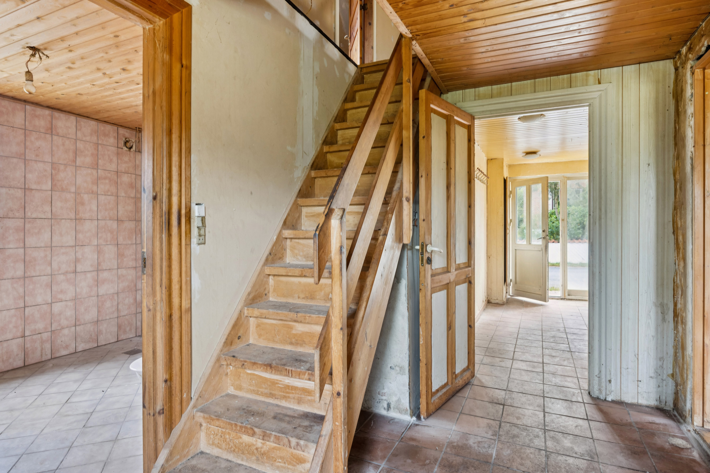 Fremhævet gang billede i fuldskærmstilstand. Billede af Auningvej 23 + 21, Gjesing, 8963 Auning