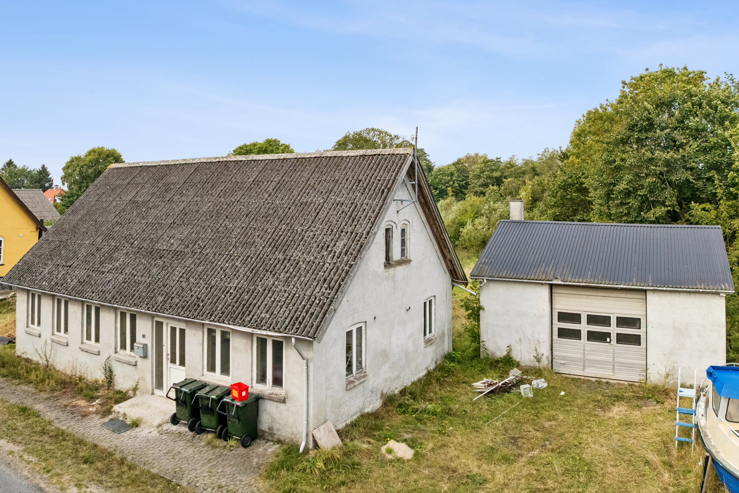 Fremhævet ejendom 1 billede i fuldskærmstilstand. Billede af Auningvej 23 + 21, Gjesing, 8963 Auning