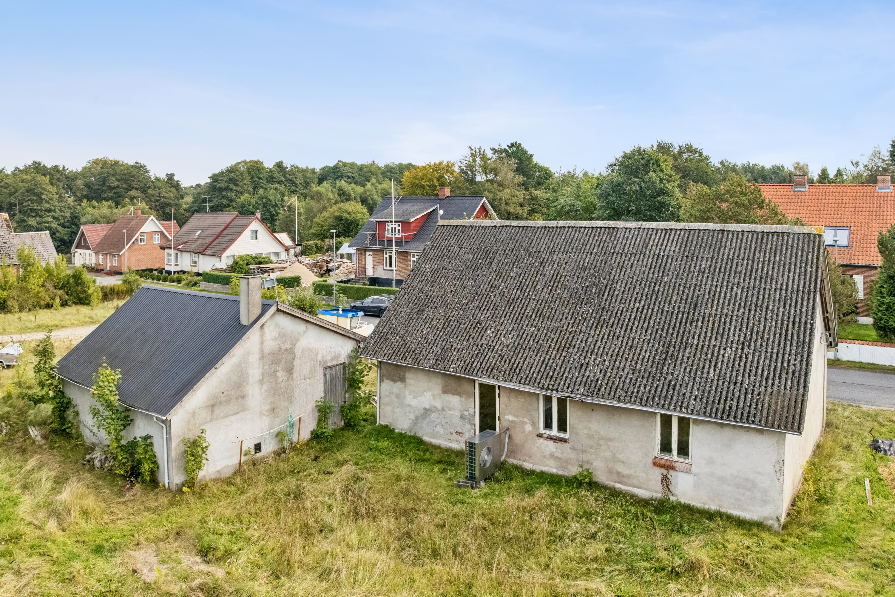 Fremhævet ejendom 1 billede i fuldskærmstilstand. Billede af Auningvej 23 + 21, Gjesing, 8963 Auning