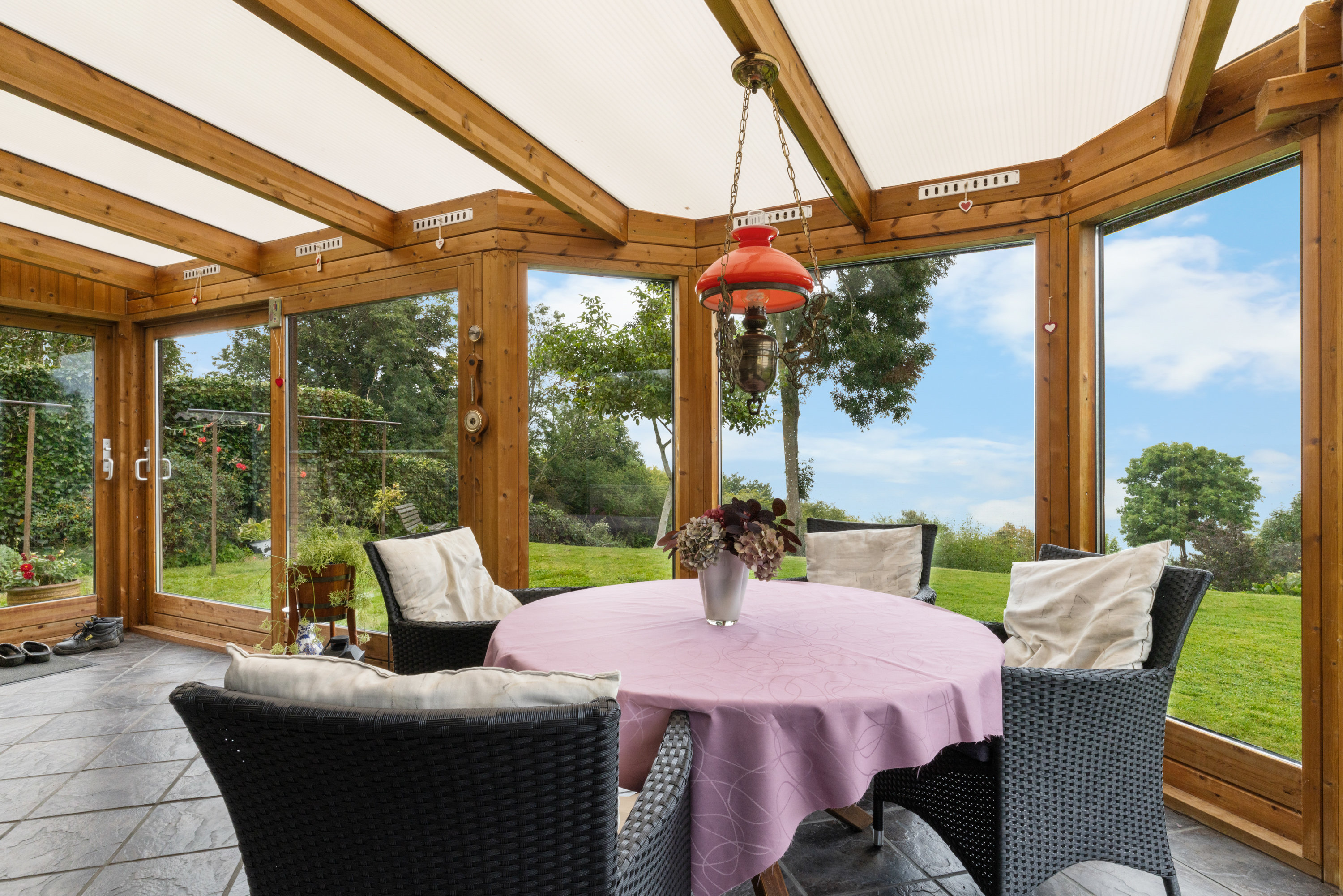 Fremhævet overdækket terrasse billede i fuldskærmstilstand. Billede af Fælledvej 38, 7000 Fredericia