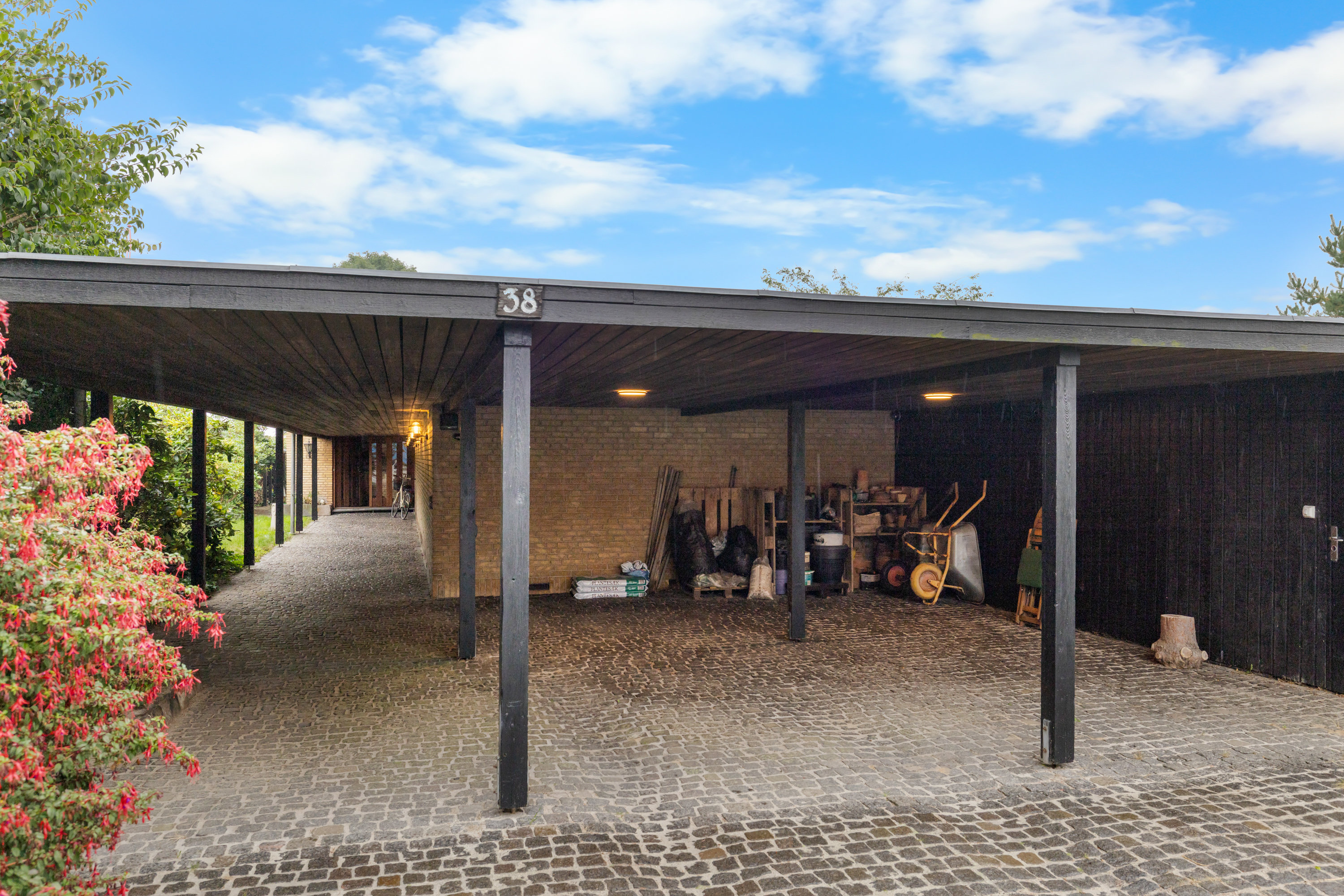 Fremhævet overdækket terrasse billede i fuldskærmstilstand. Billede af Fælledvej 38, 7000 Fredericia