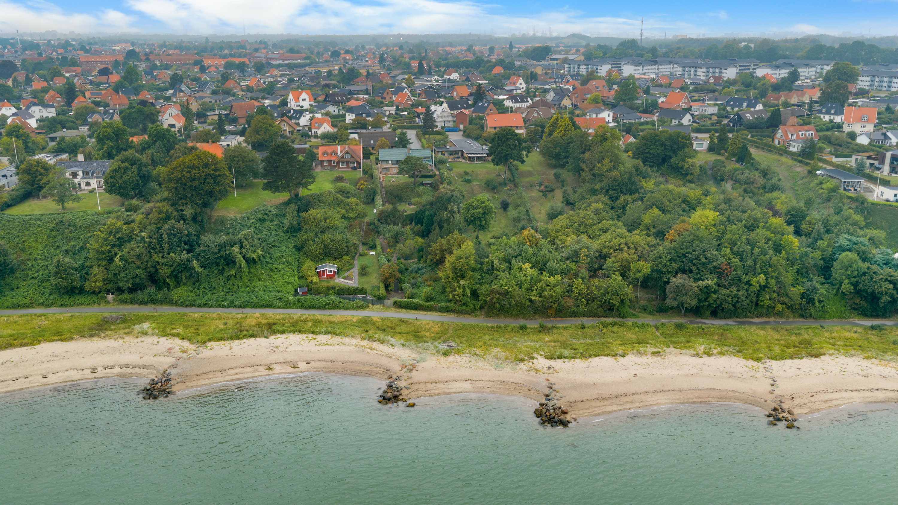 Fremhævet luftfoto billede i fuldskærmstilstand. Billede af Fælledvej 38, 7000 Fredericia