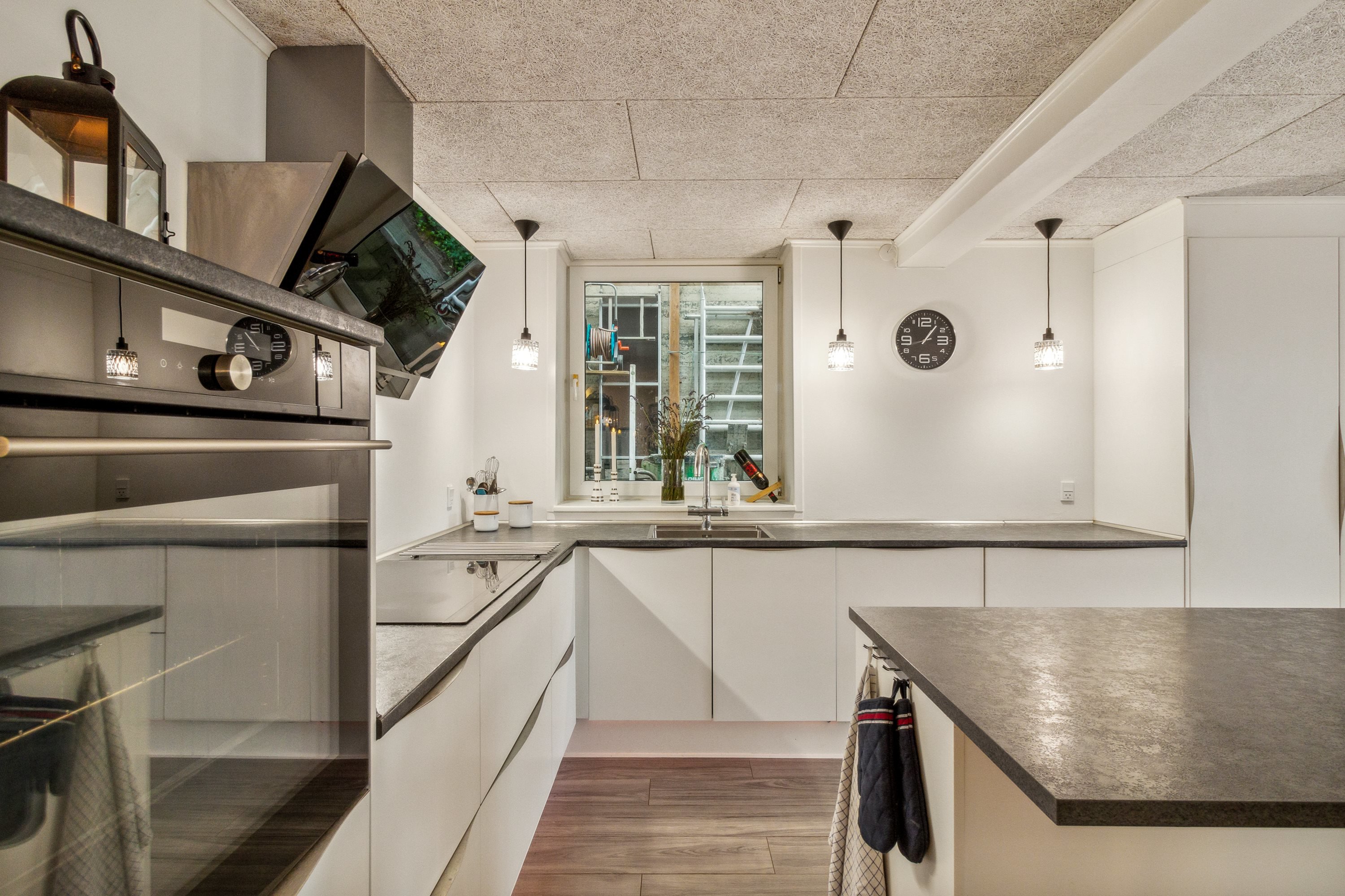 Fremhævet køkken billede i fuldskærmstilstand. Billede af Bakkegården 3, Rinkenæs, 6300 Gråsten