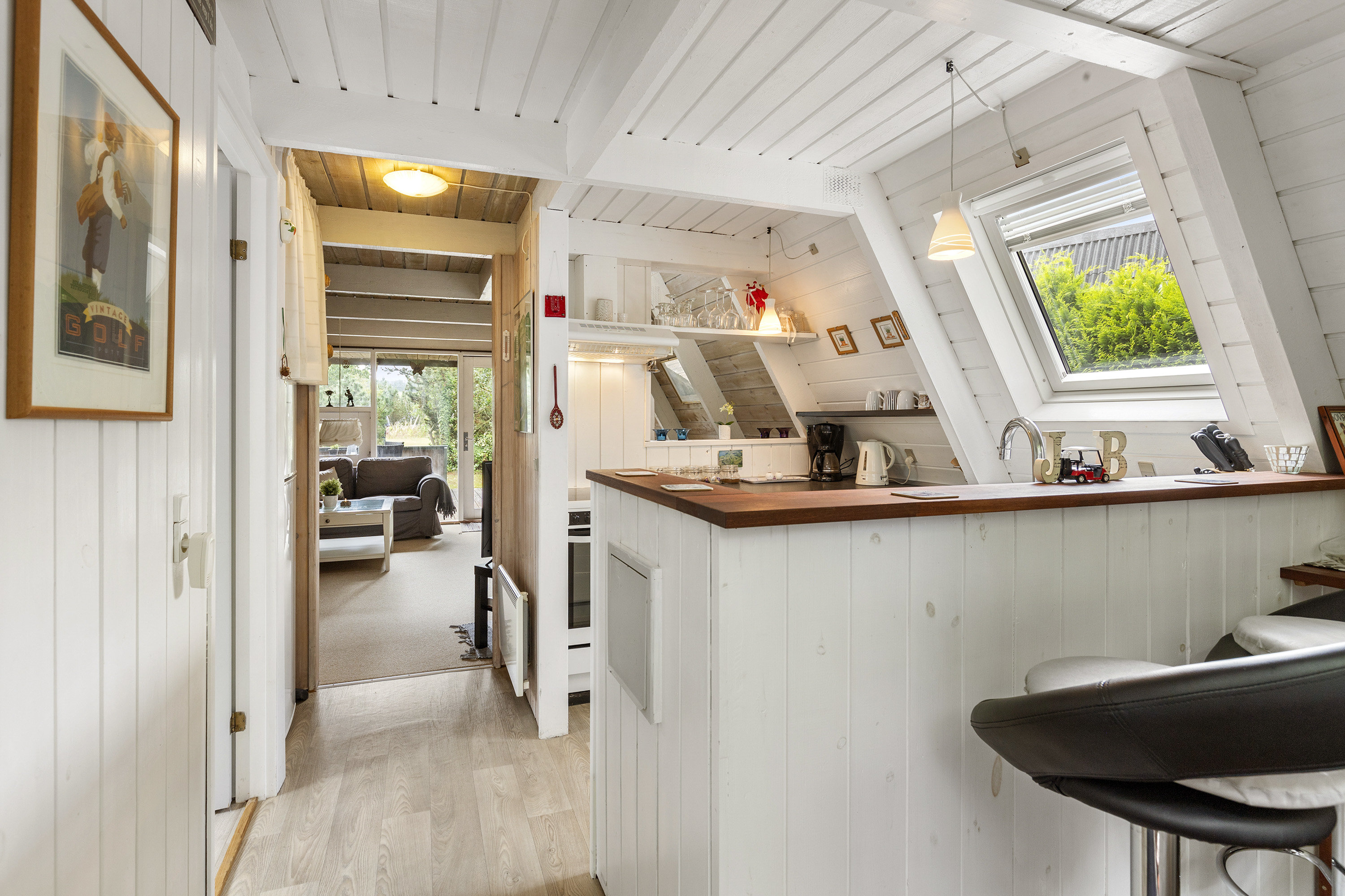 Fremhævet køkken billede i fuldskærmstilstand. Billede af Golfsvinget 102, Gatten, 9640 Farsø