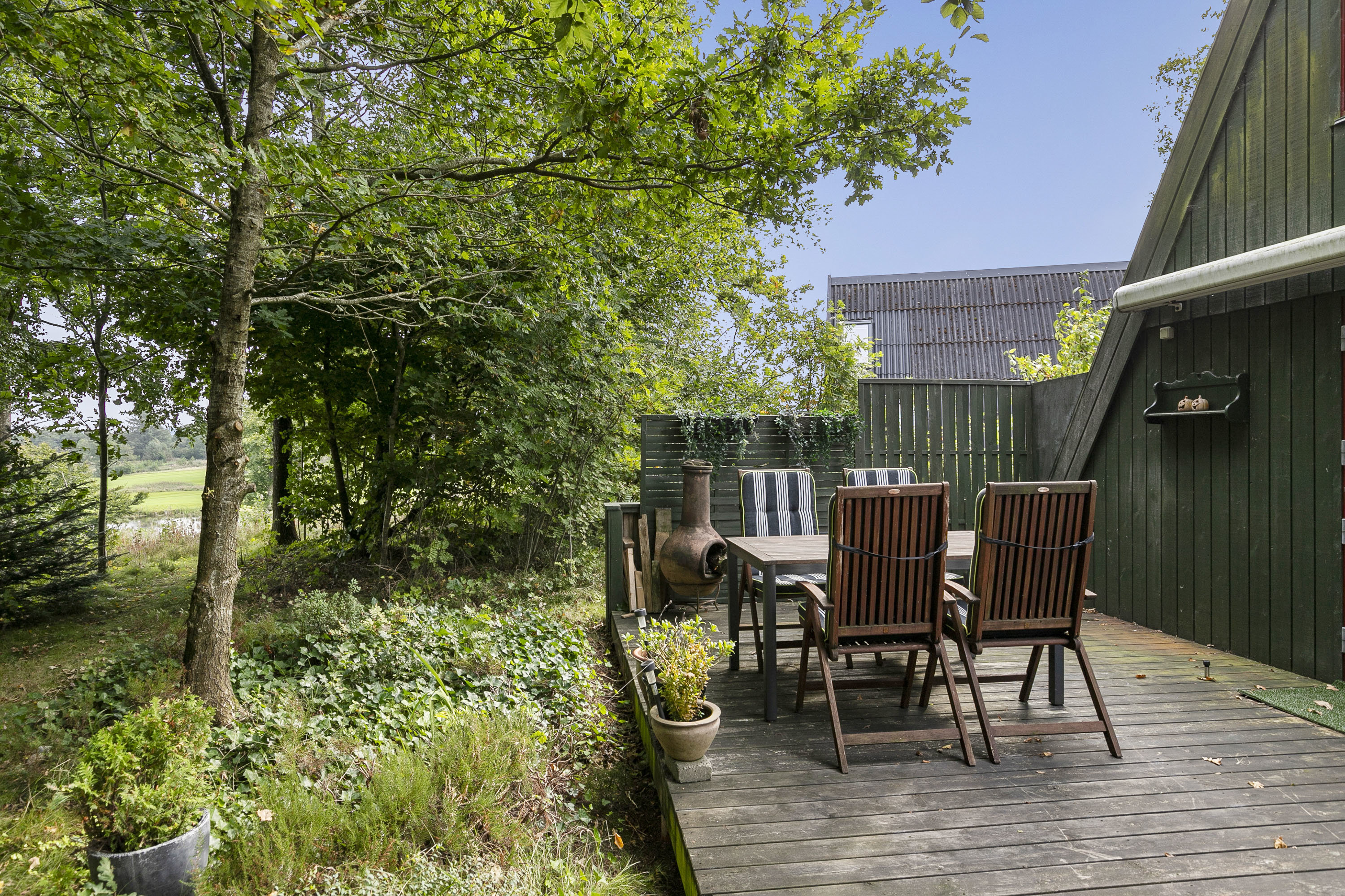 Fremhævet terrasse billede i fuldskærmstilstand. Billede af Golfsvinget 102, Gatten, 9640 Farsø