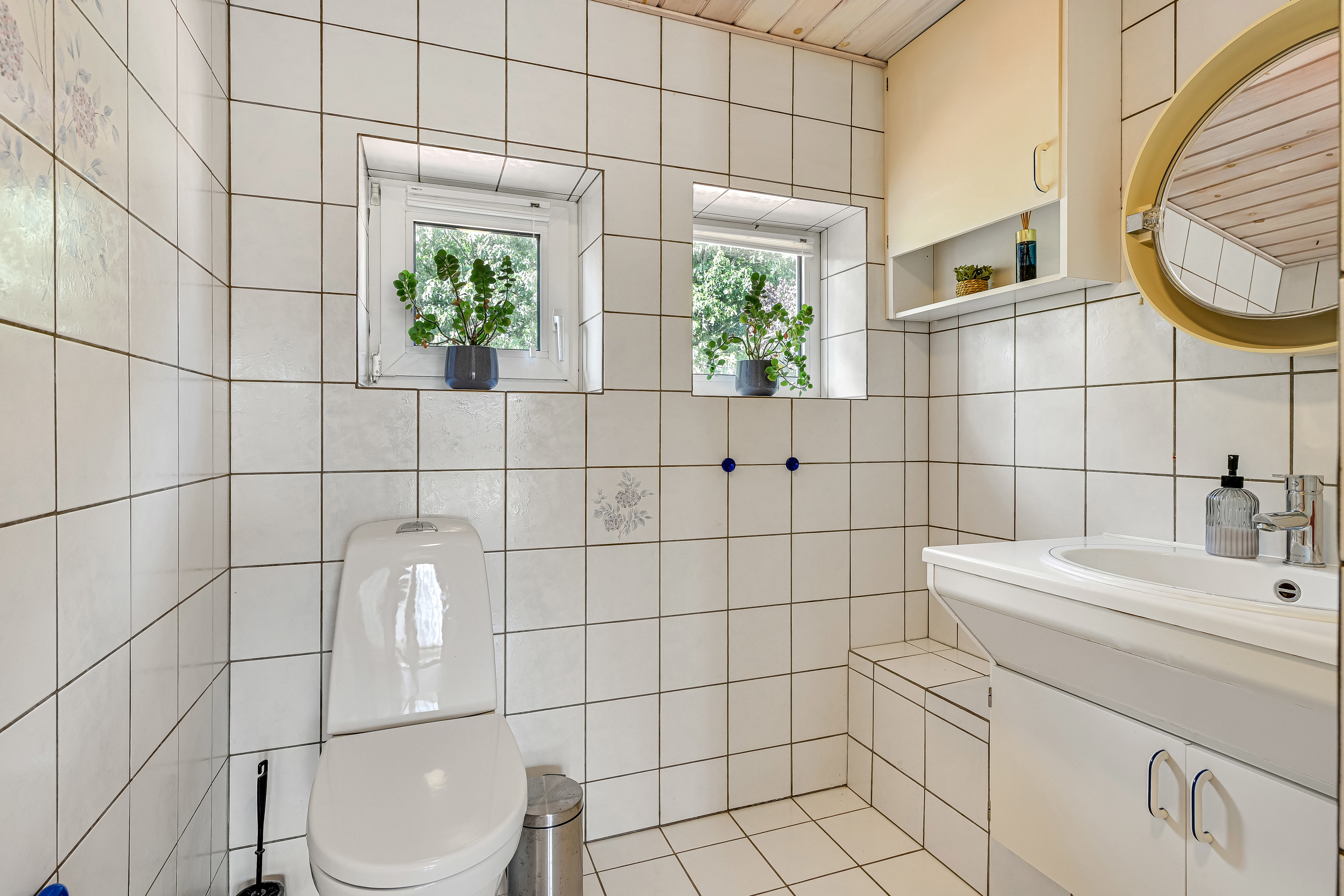 Fremhævet toilet billede i fuldskærmstilstand. Billede af Sønderkær 375, 7190 Billund