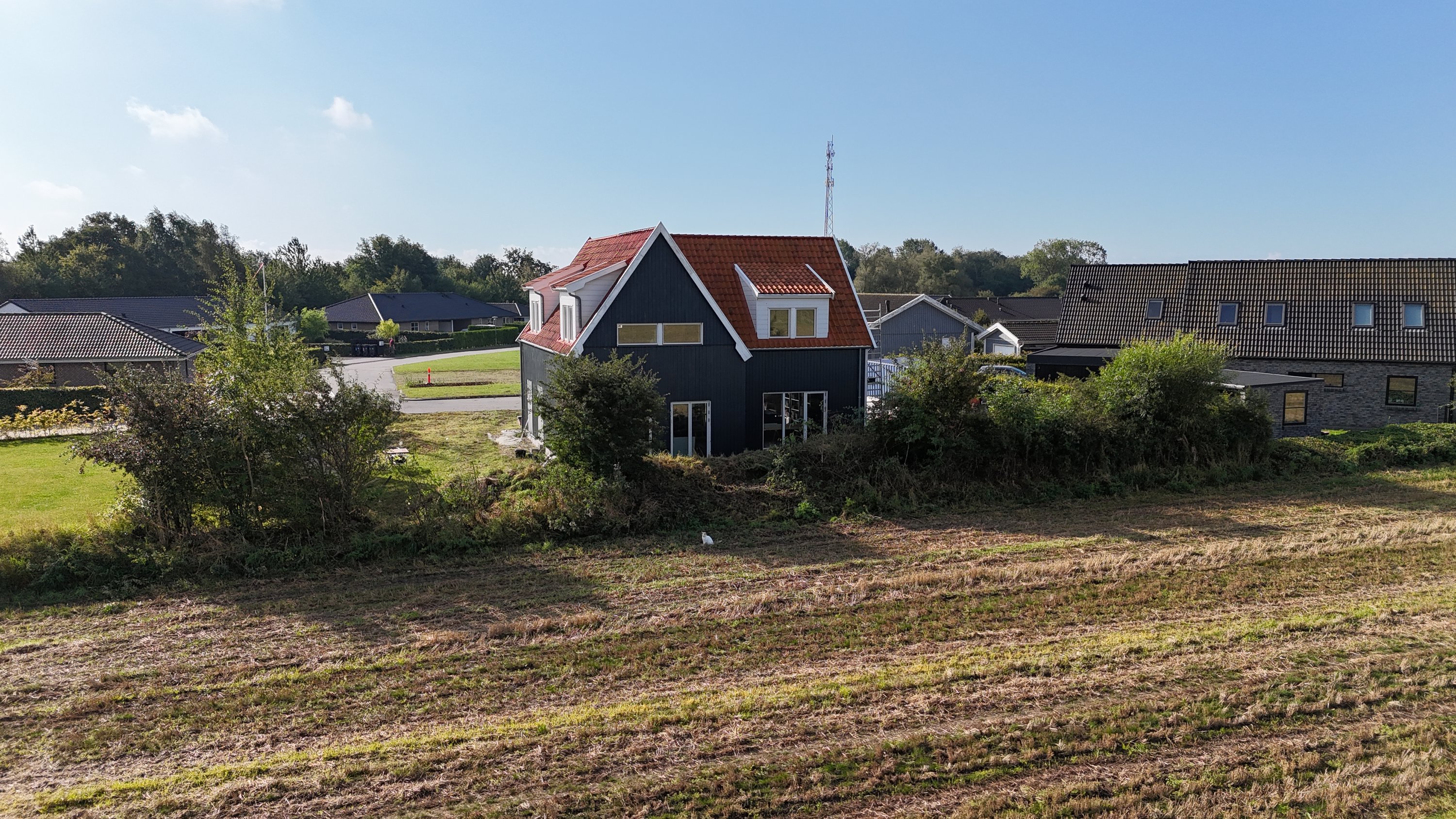 Fremhævet  billede i fuldskærmstilstand. Billede af Thorsvænge 94, 4673 Rødvig Stevns