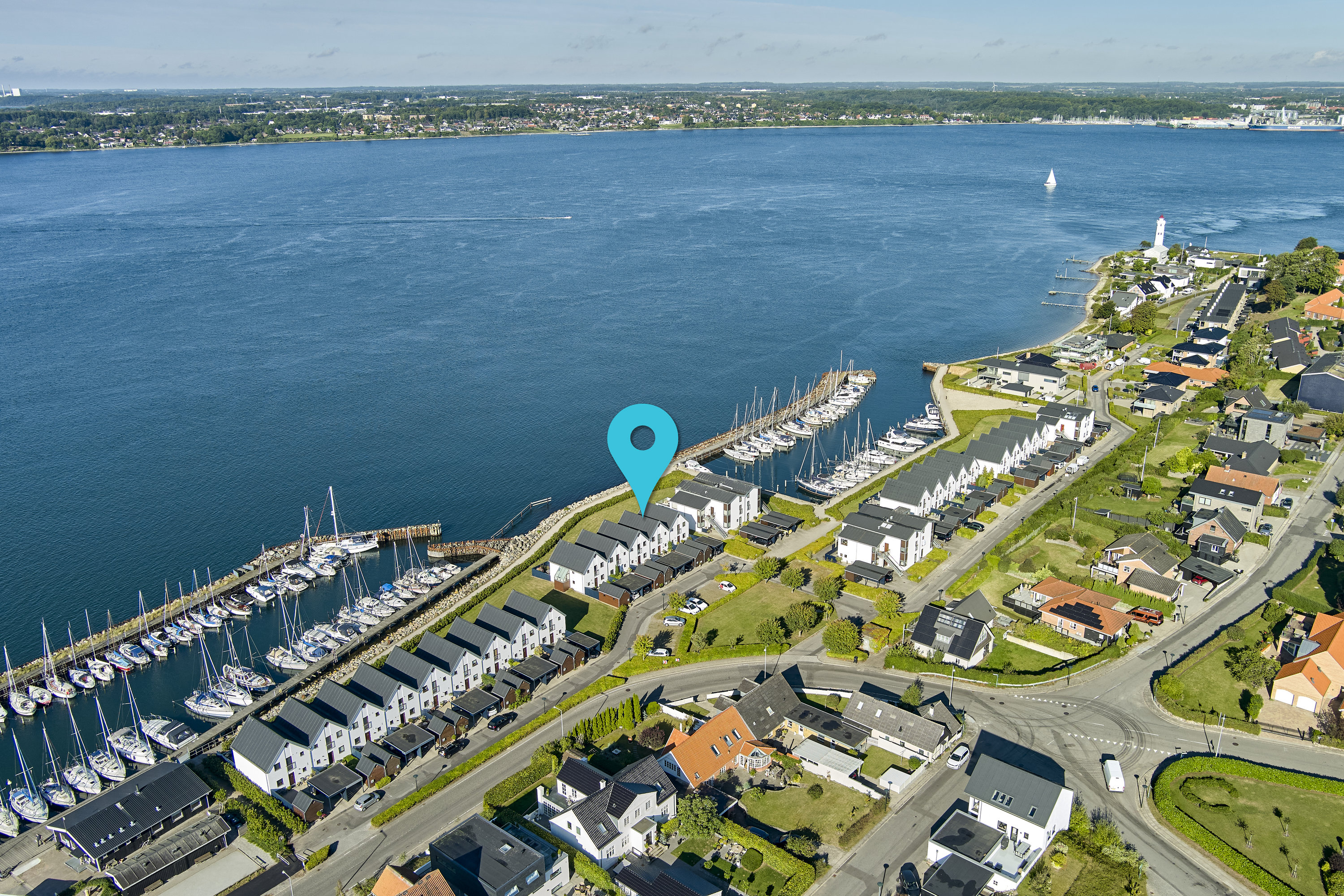 Fremhævet  billede i fuldskærmstilstand. Billede af Ved Fyret 25, Strib, 5500 Middelfart