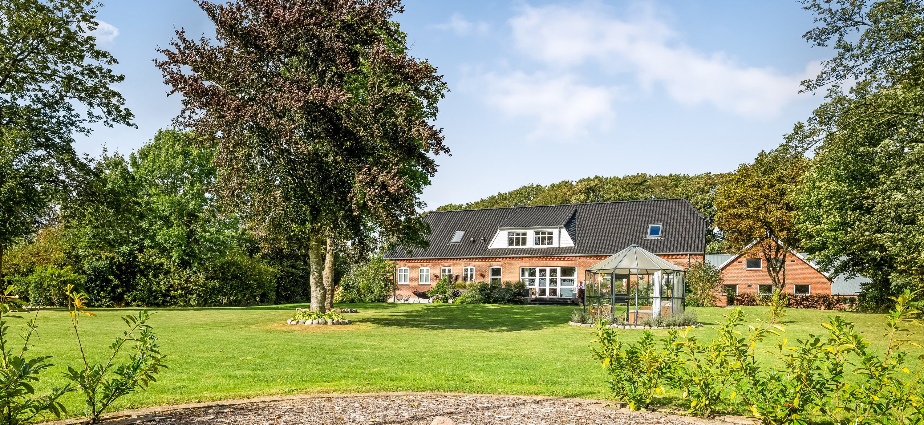 Fremhævet andet billede i fuldskærmstilstand. Billede af Nørre Hvamvej 3, Borbjerg, 7500 Holstebro